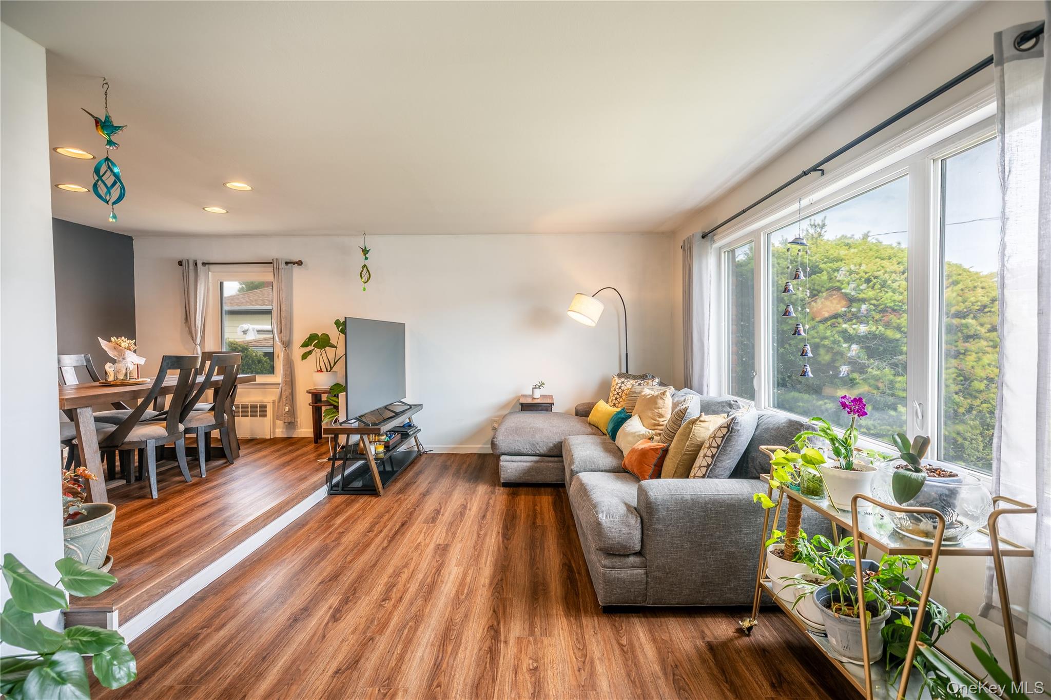 3330 Murdock Avenue – For Sale photo 8