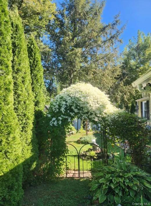 30 Tally-Ho Drive – For Sale photo 3
