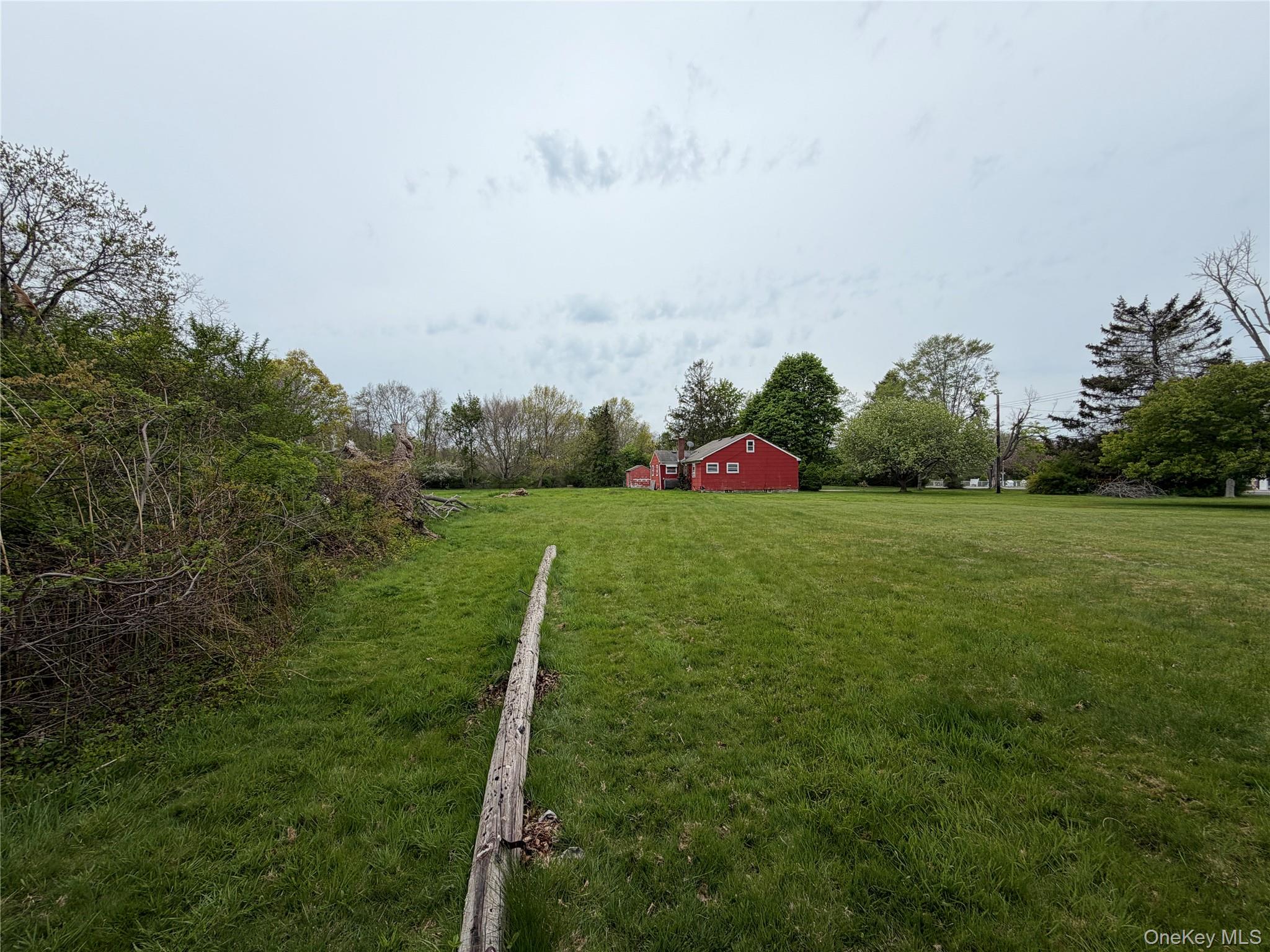 69430 Main Road – For Sale photo 2
