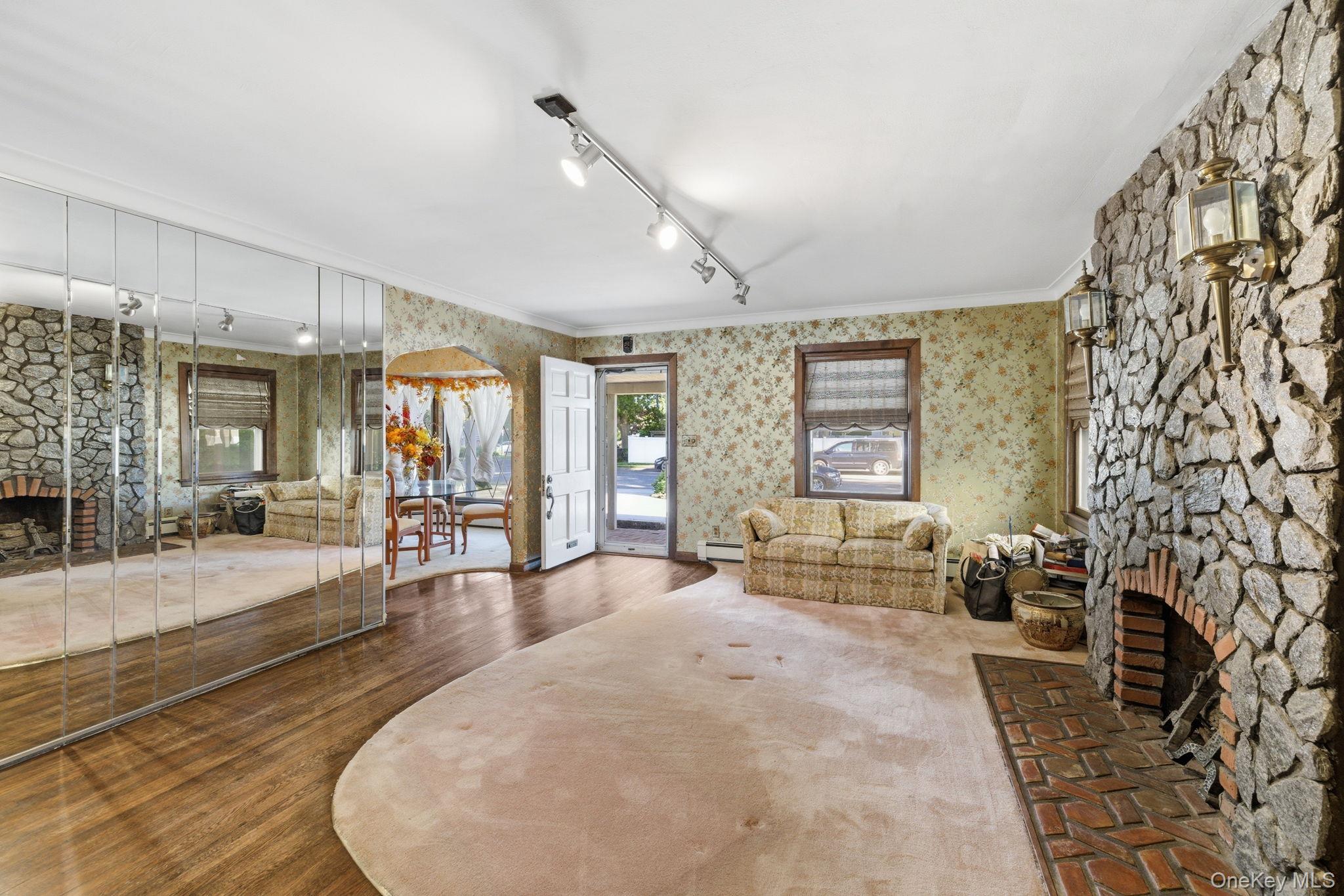 3499 Woodward Avenue – For Sale photo 9