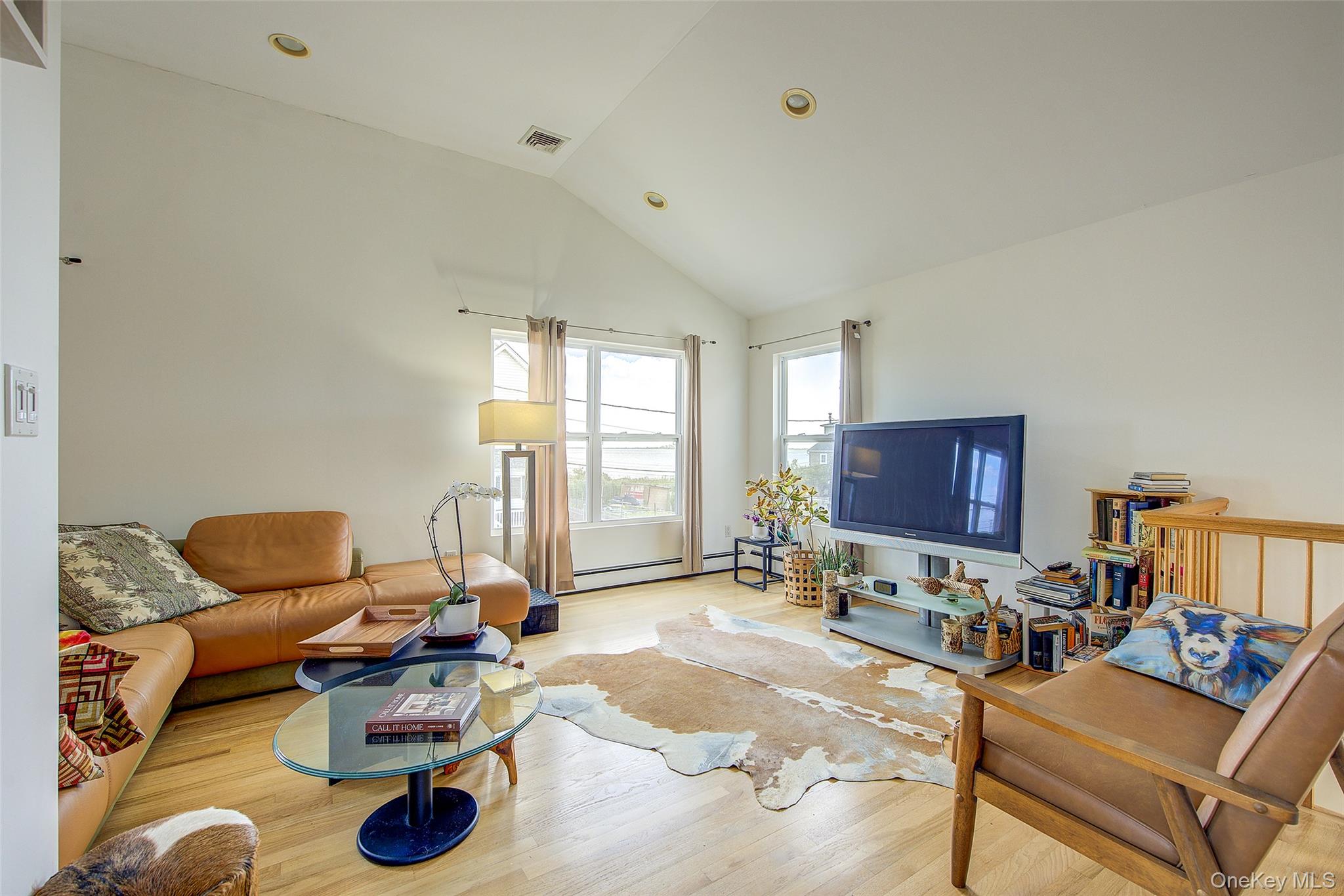 913 Arctic Street – For Sale photo 13