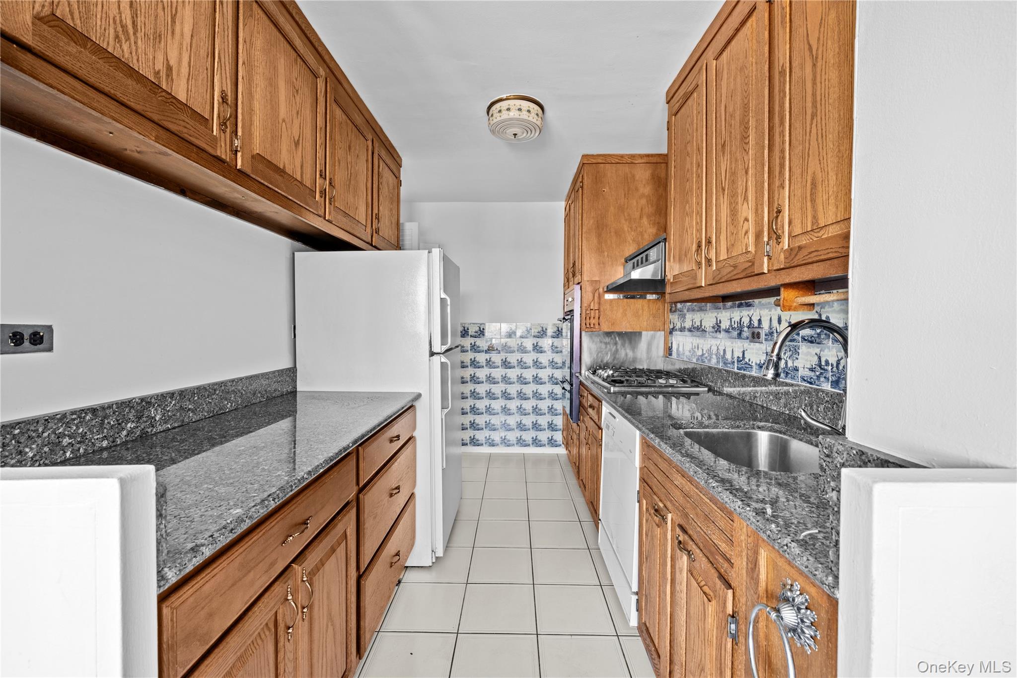555 Kappock Avenue, Unit 21K photo 7