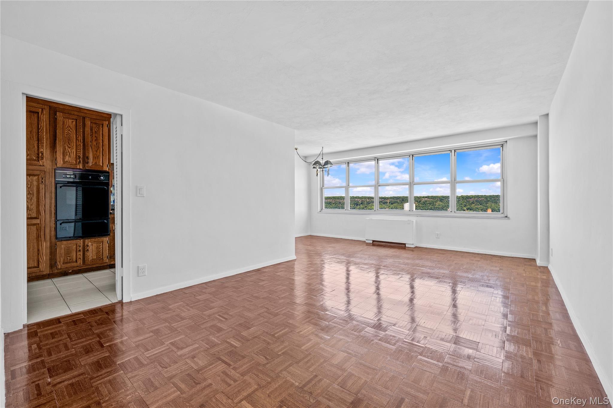 555 Kappock Avenue, Unit 21K photo 4