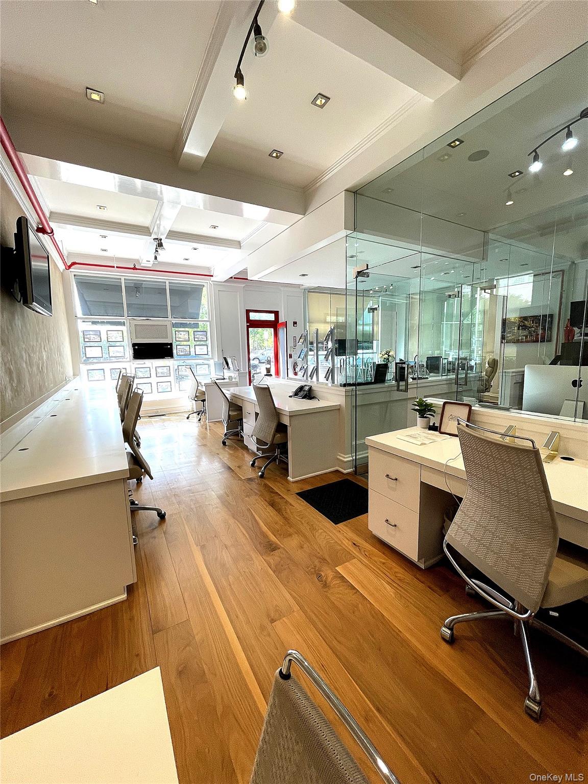 50 Main Street – For Sale photo 5