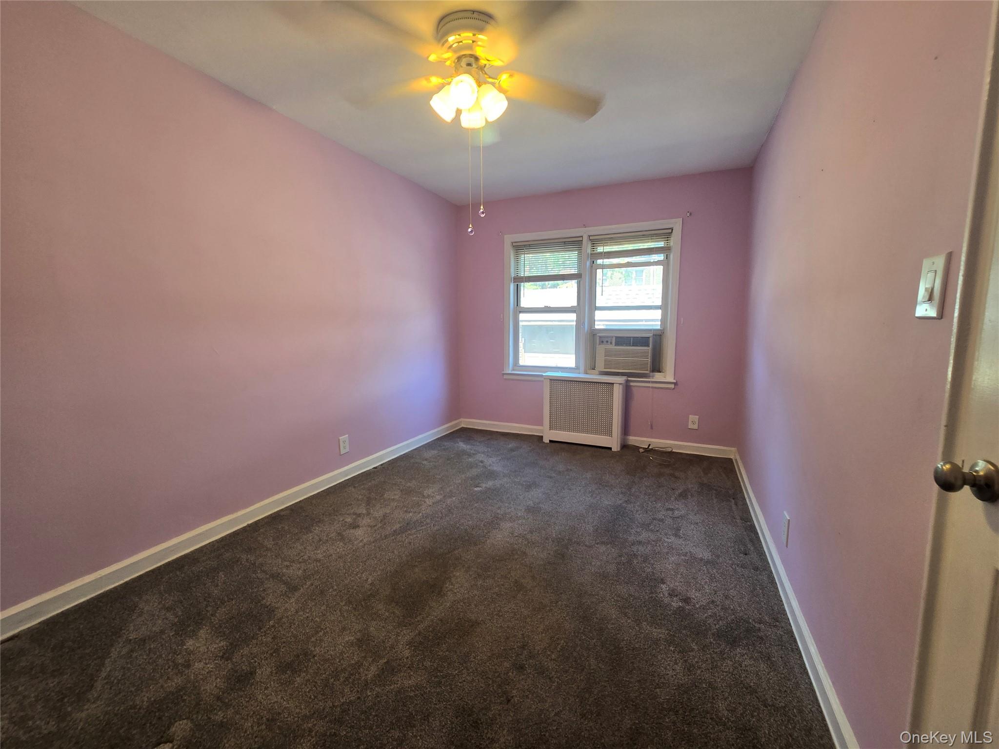 209-43 35 Avenue, Unit A photo 8