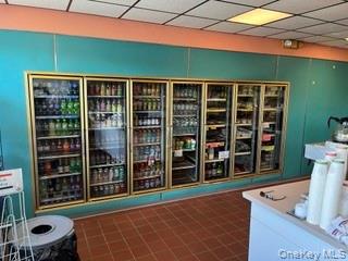 1595 Baldwin Street – For Sale photo 4