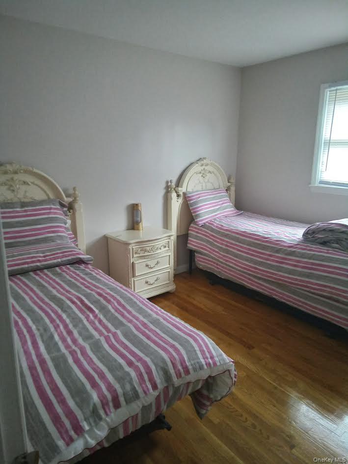 36 Merriewold Lane N – For Sale photo 5