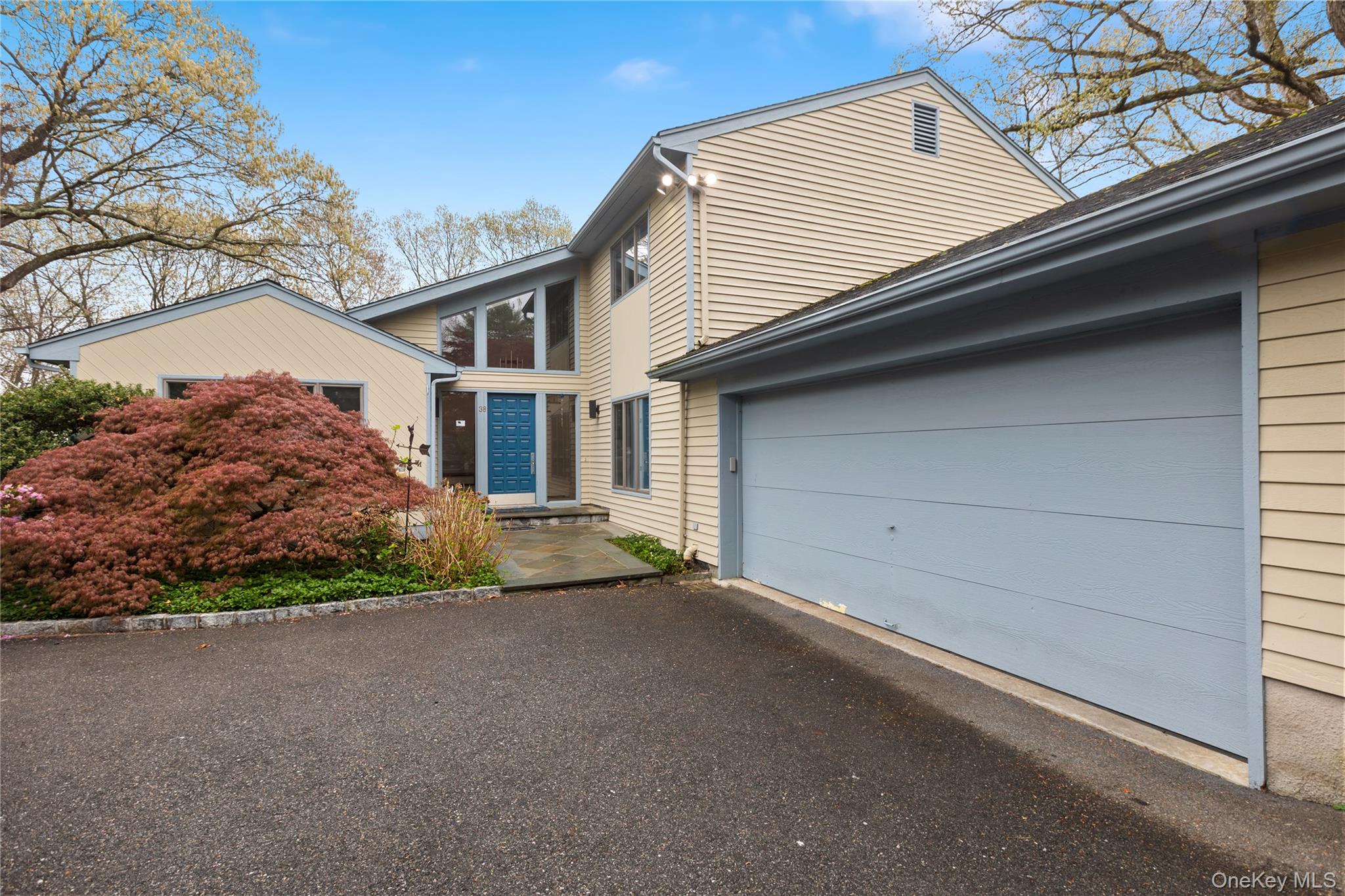 38 Westerly Lane – For Sale photo 2