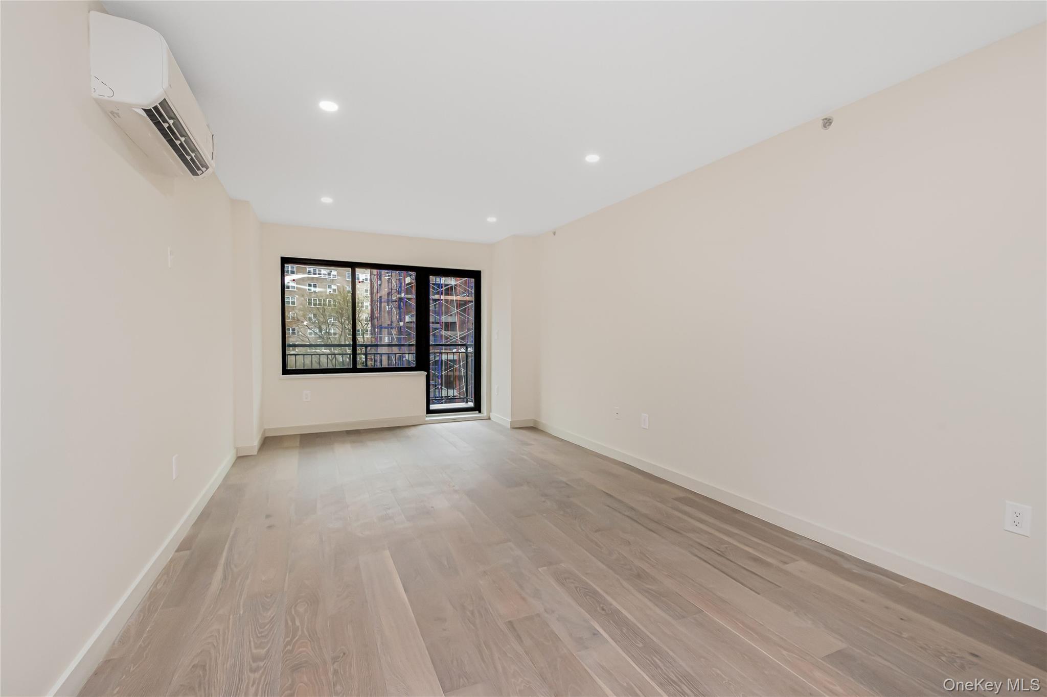 3641 Johnson Avenue, Unit 1C photo 4