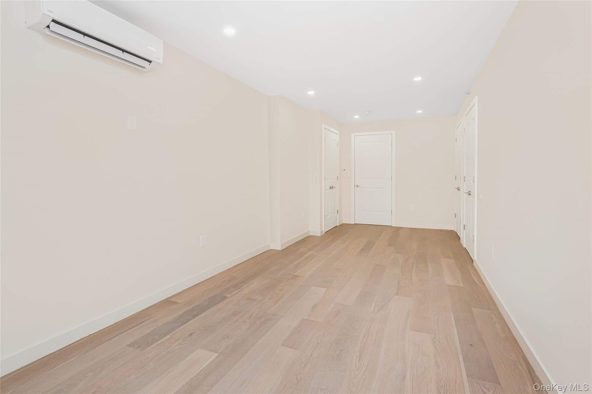 3641 Johnson Avenue, Unit 1C photo 7