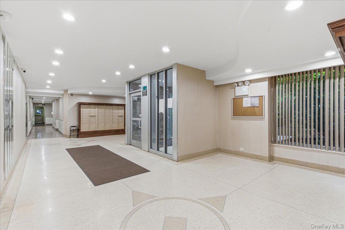 62-59 108th Street, Unit 4C photo 10