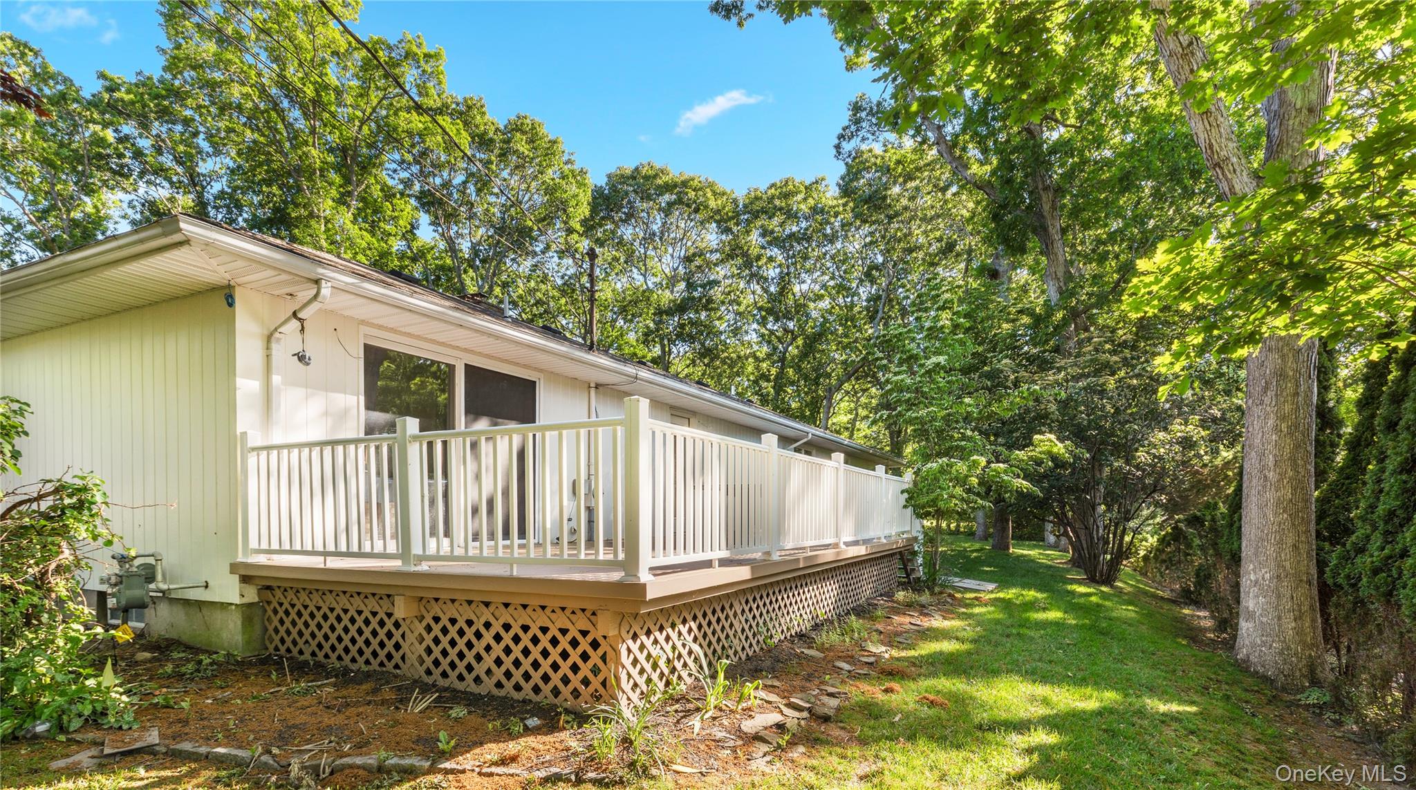 675 Dicks Point Road – For Sale photo 23