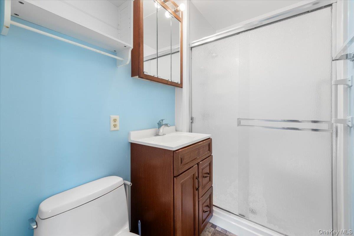 8 Loudon Drive, Unit 13 photo 25
