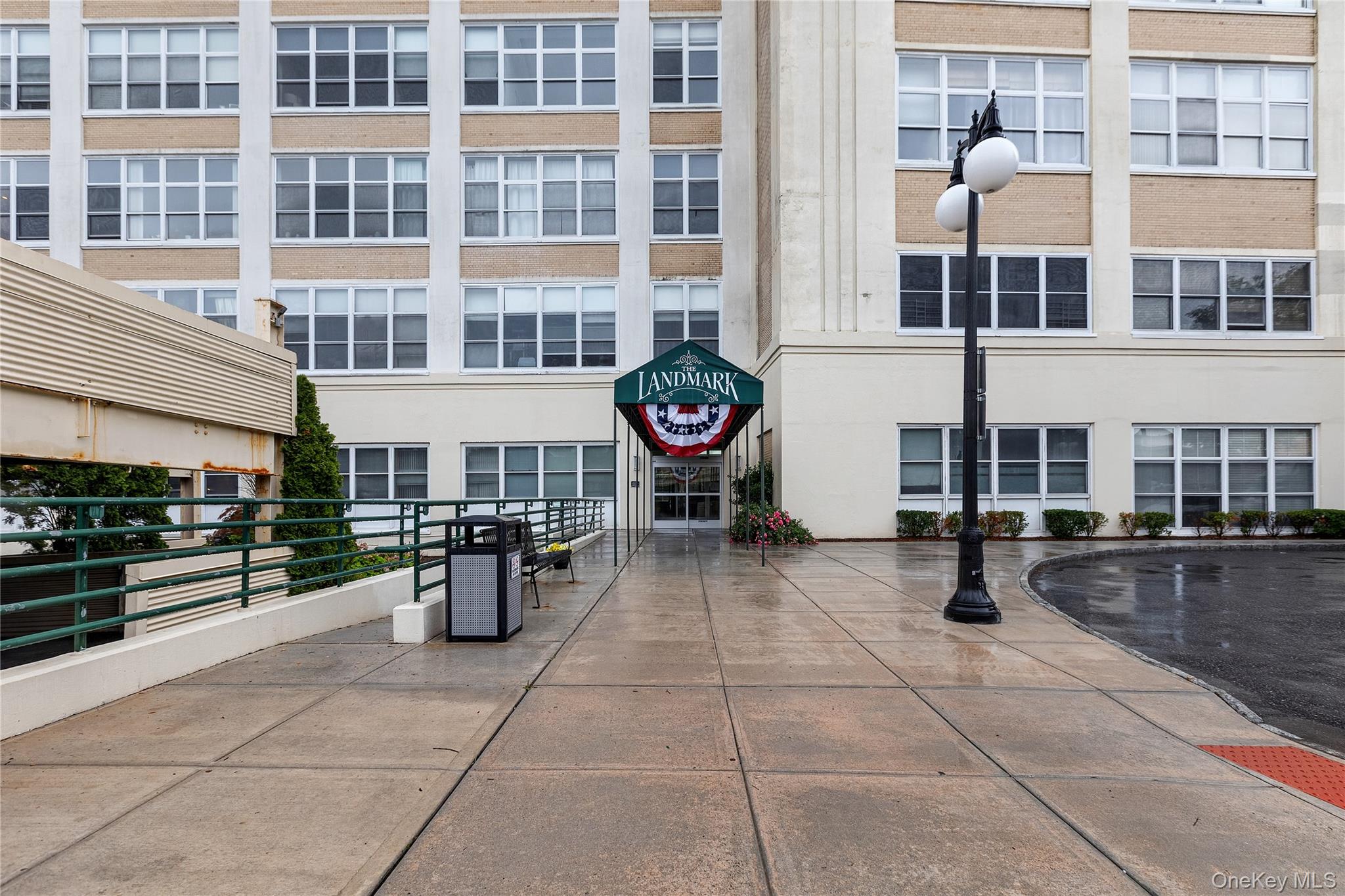 1 Landmark Square, Unit 217 photo 17