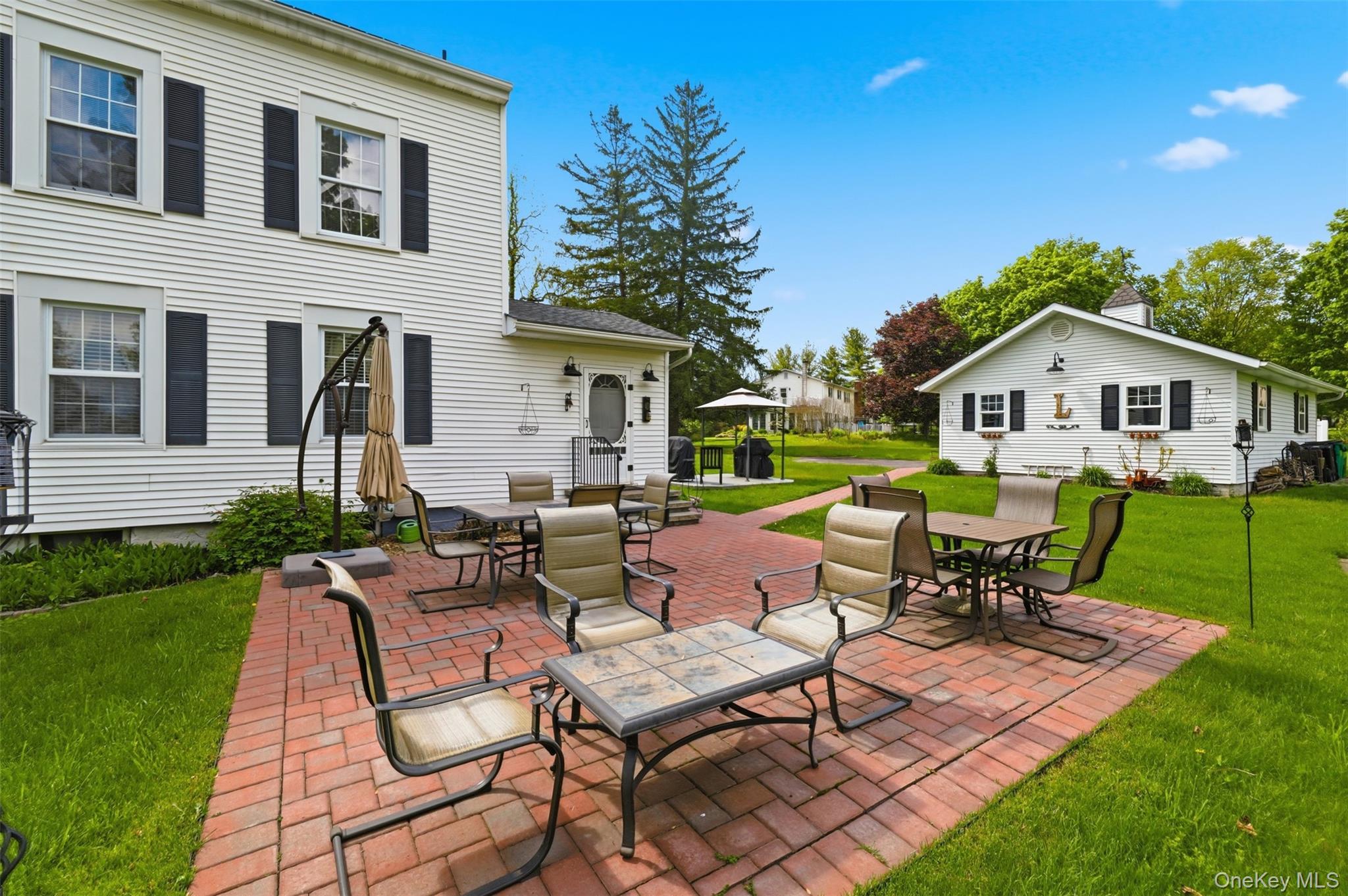 6 Country Club Road – For Sale photo 12