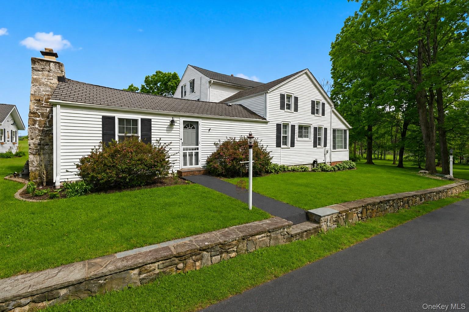 6 Country Club Road – For Sale photo 11