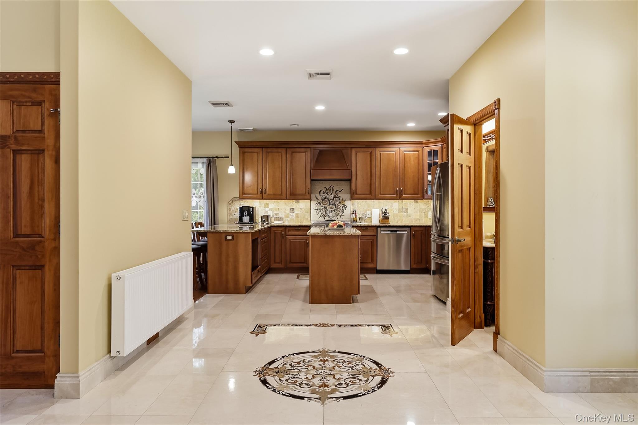 225 Old Willets Path – For Sale photo 9