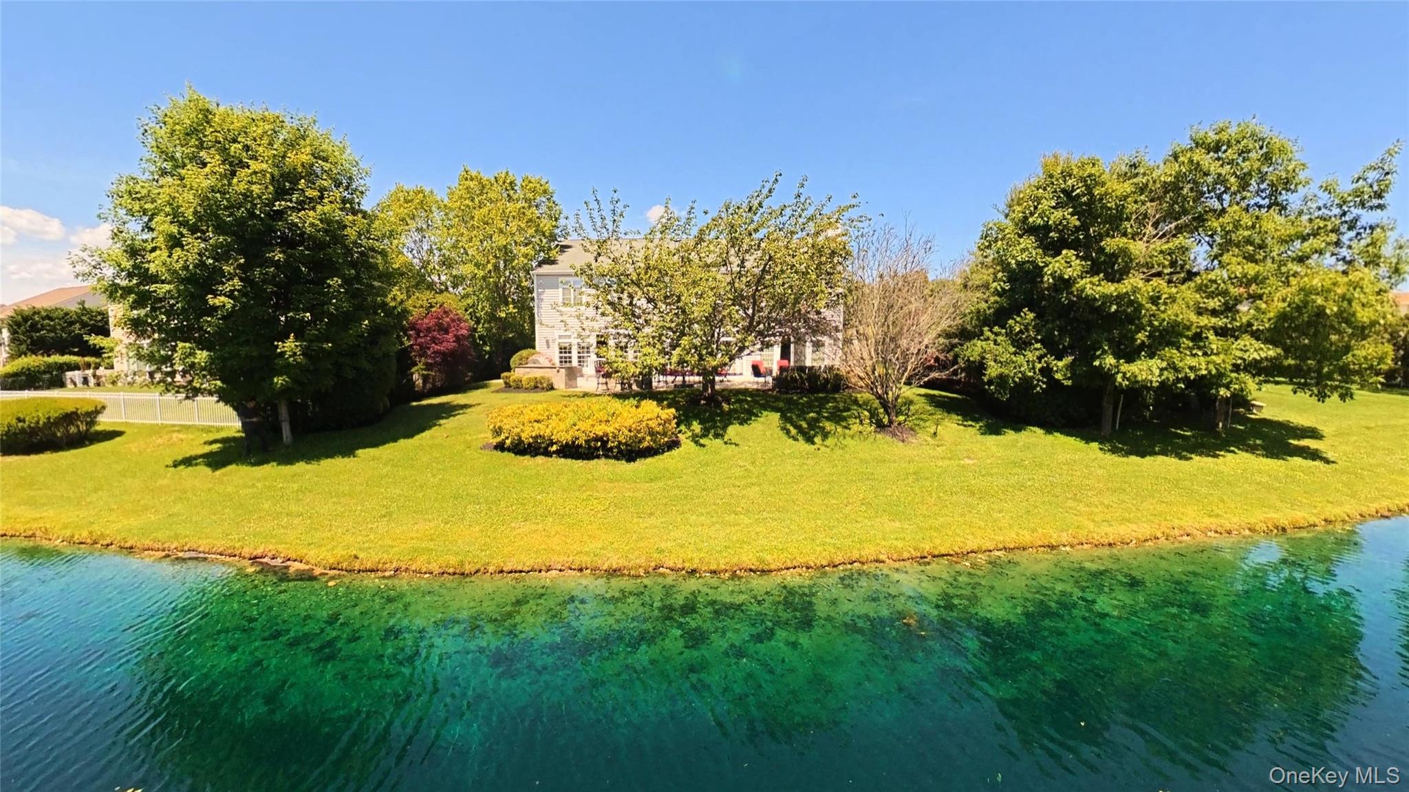38 Hamlet Woods Drive – For Sale photo 3