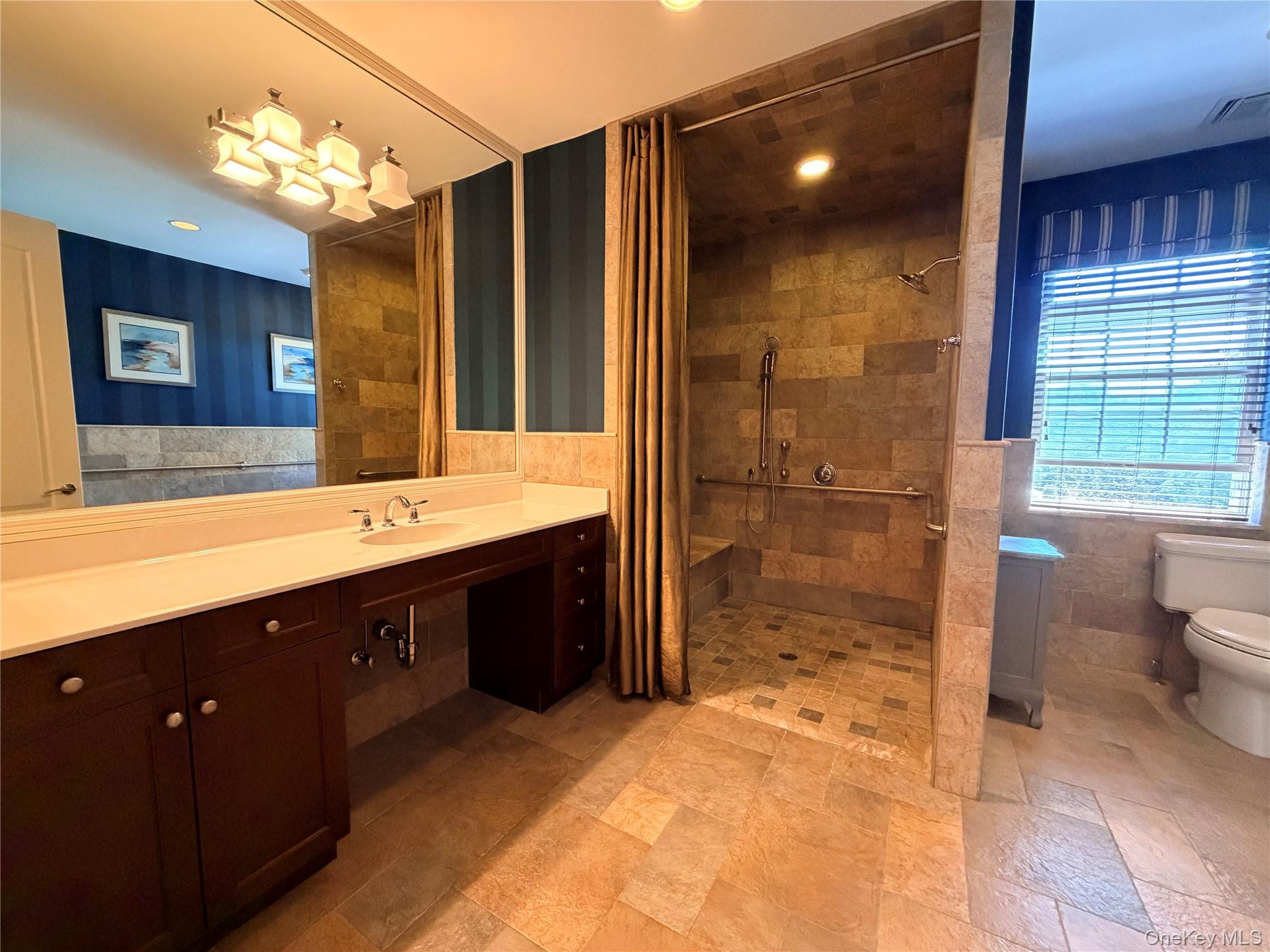 38 Hamlet Woods Drive – For Sale photo 24
