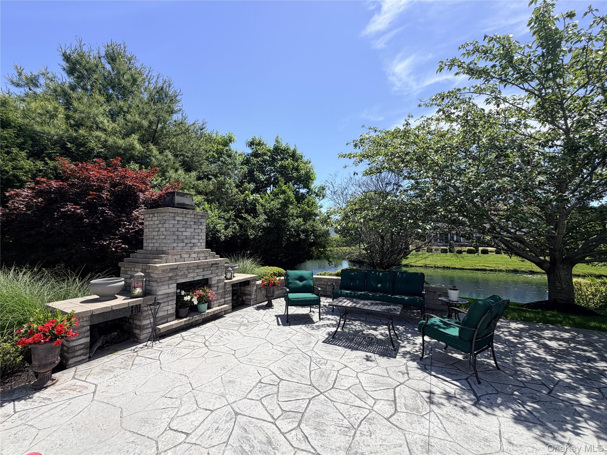 38 Hamlet Woods Drive – For Sale photo 37