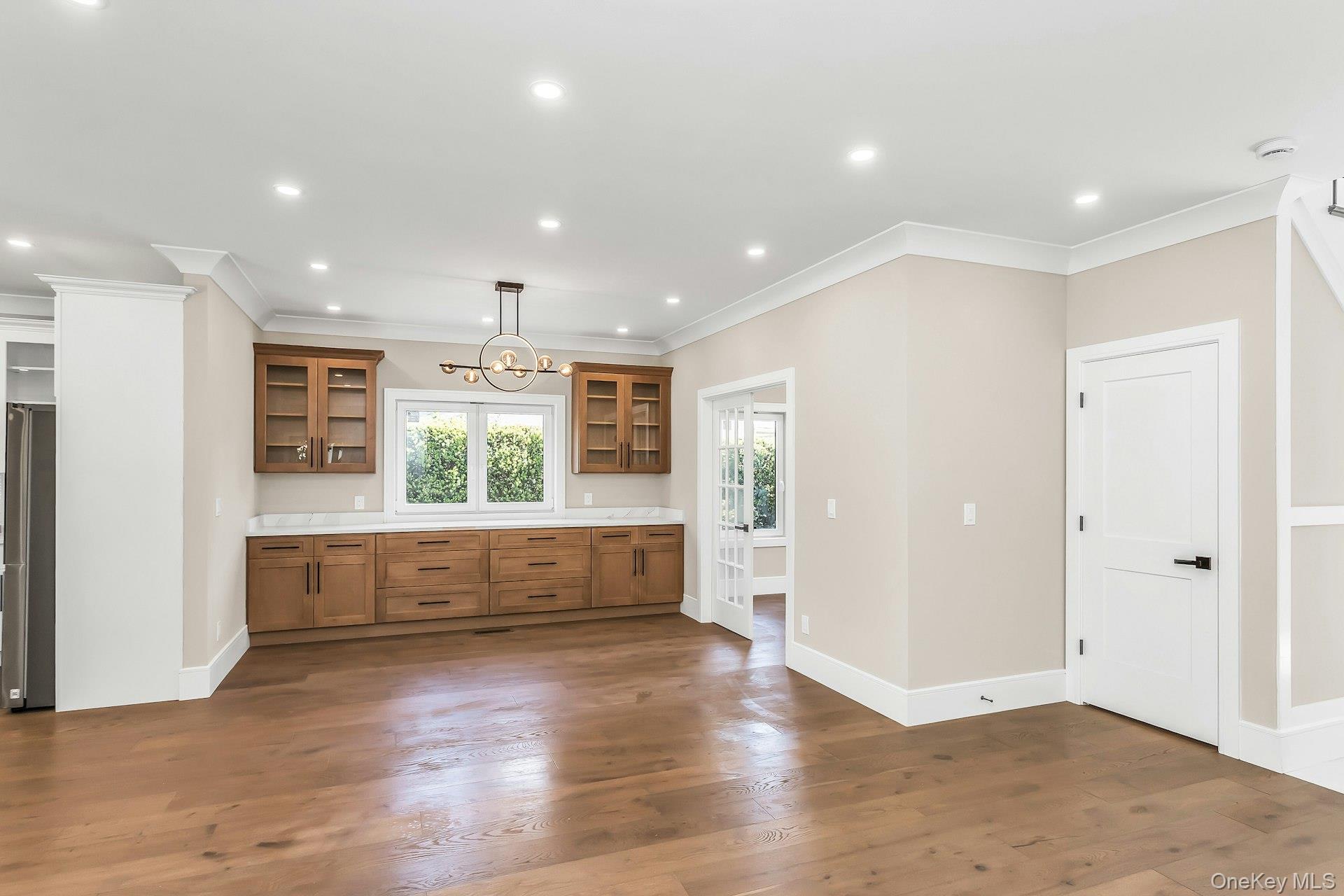 118 W Cherry Street – For Sale photo 8
