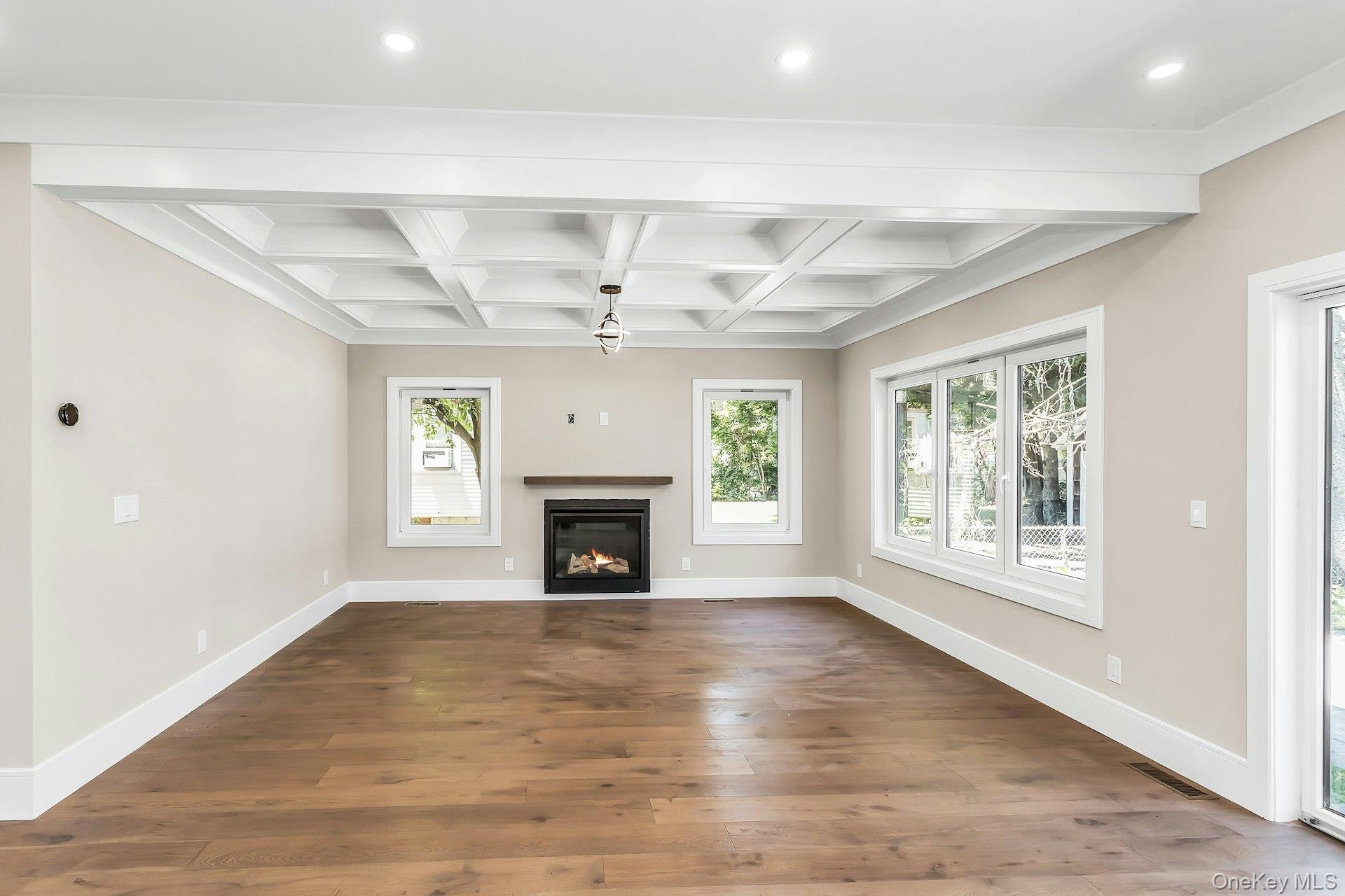 118 W Cherry Street – For Sale photo 12