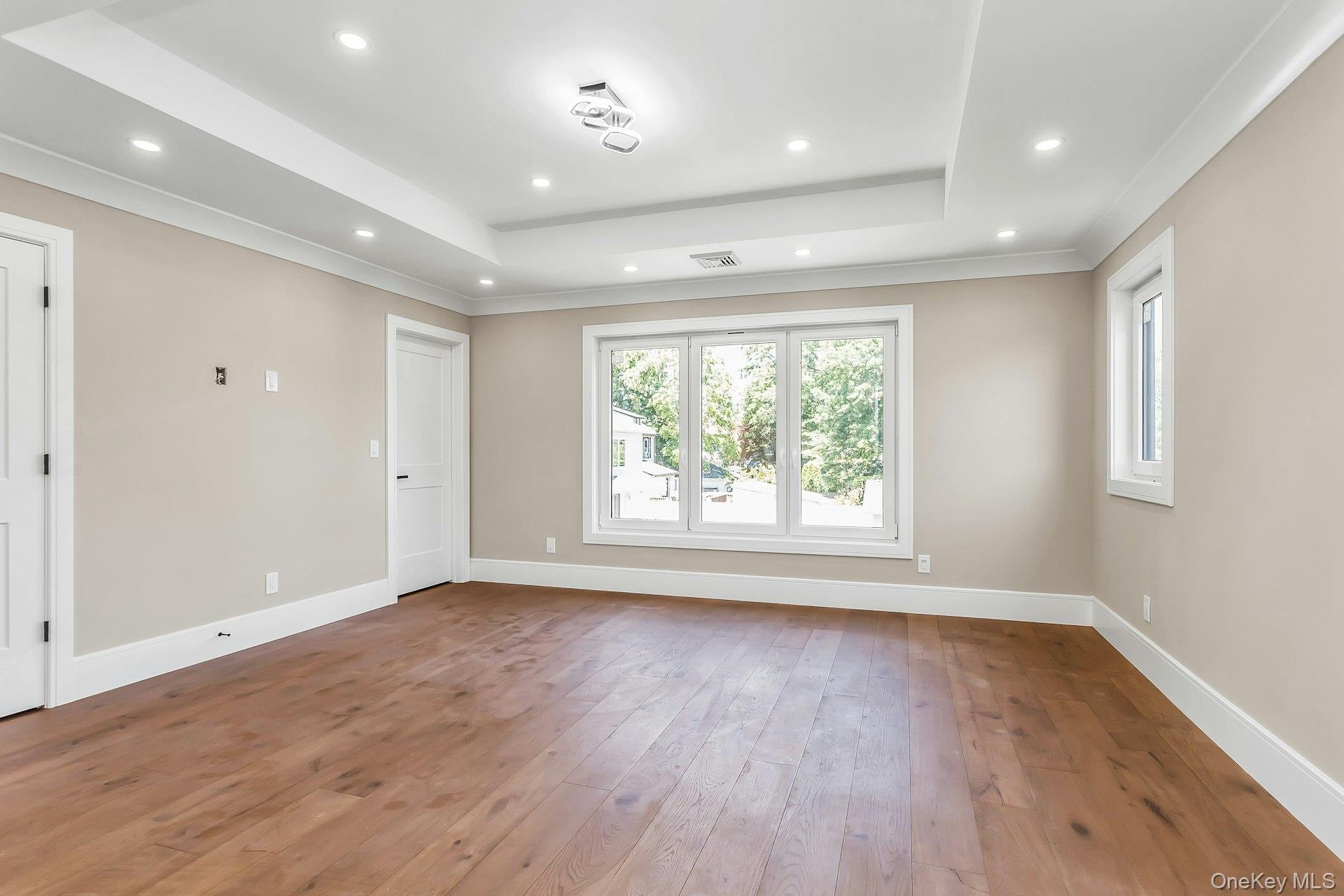 118 W Cherry Street – For Sale photo 23
