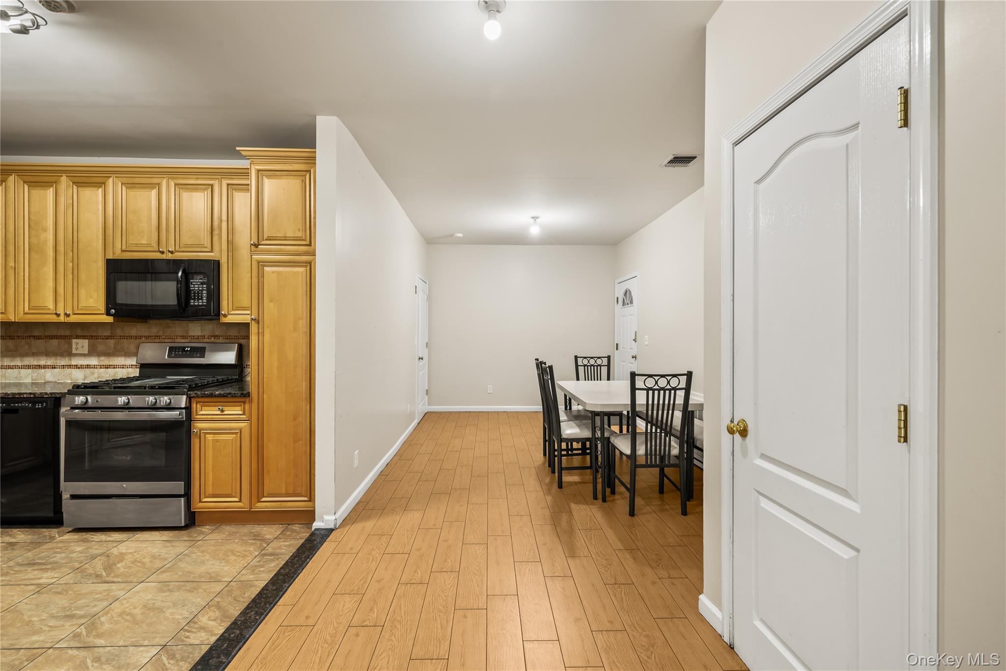 1206 Parkview Drive – For Sale photo 7