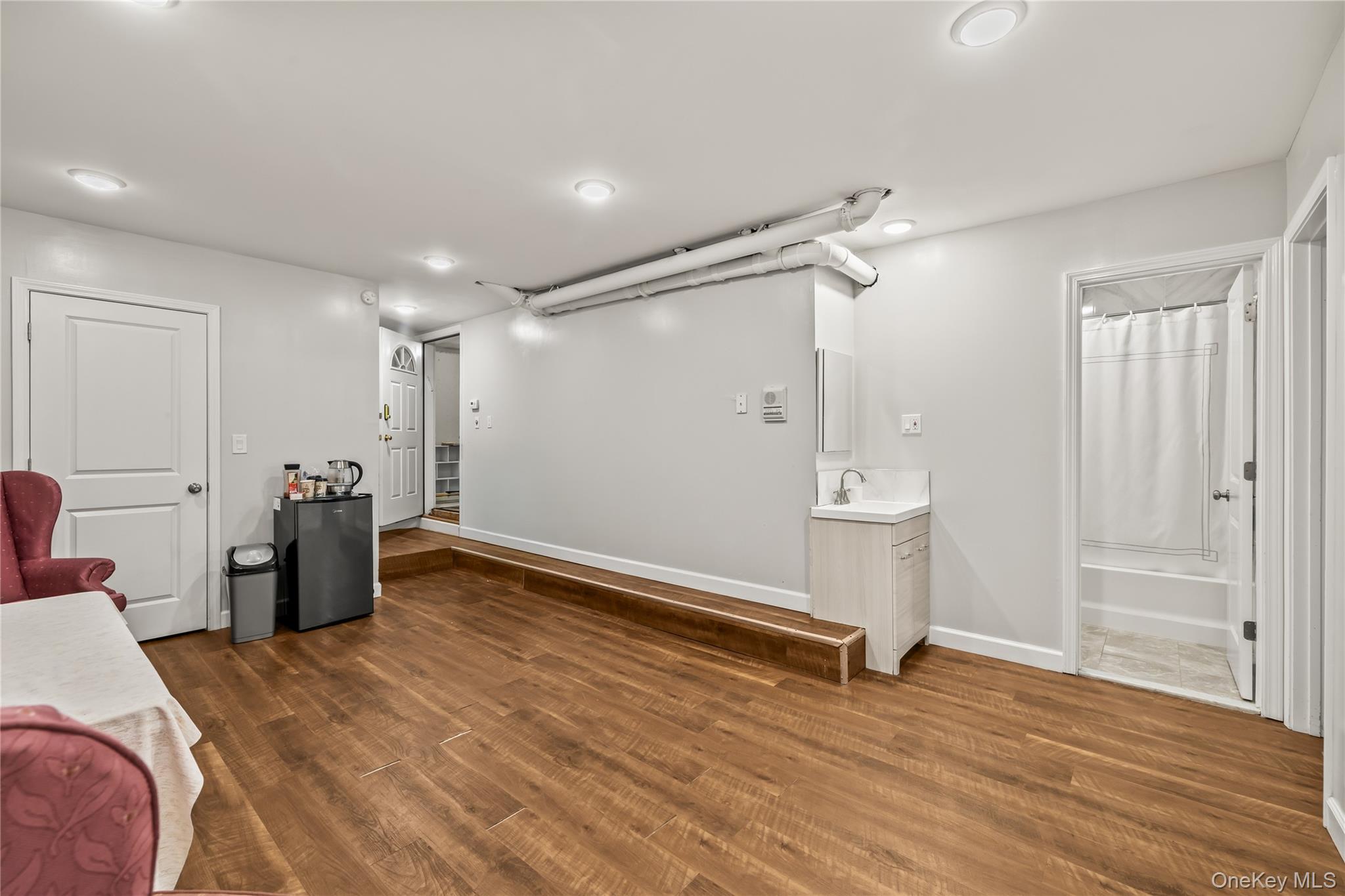 1206 Parkview Drive – For Sale photo 28
