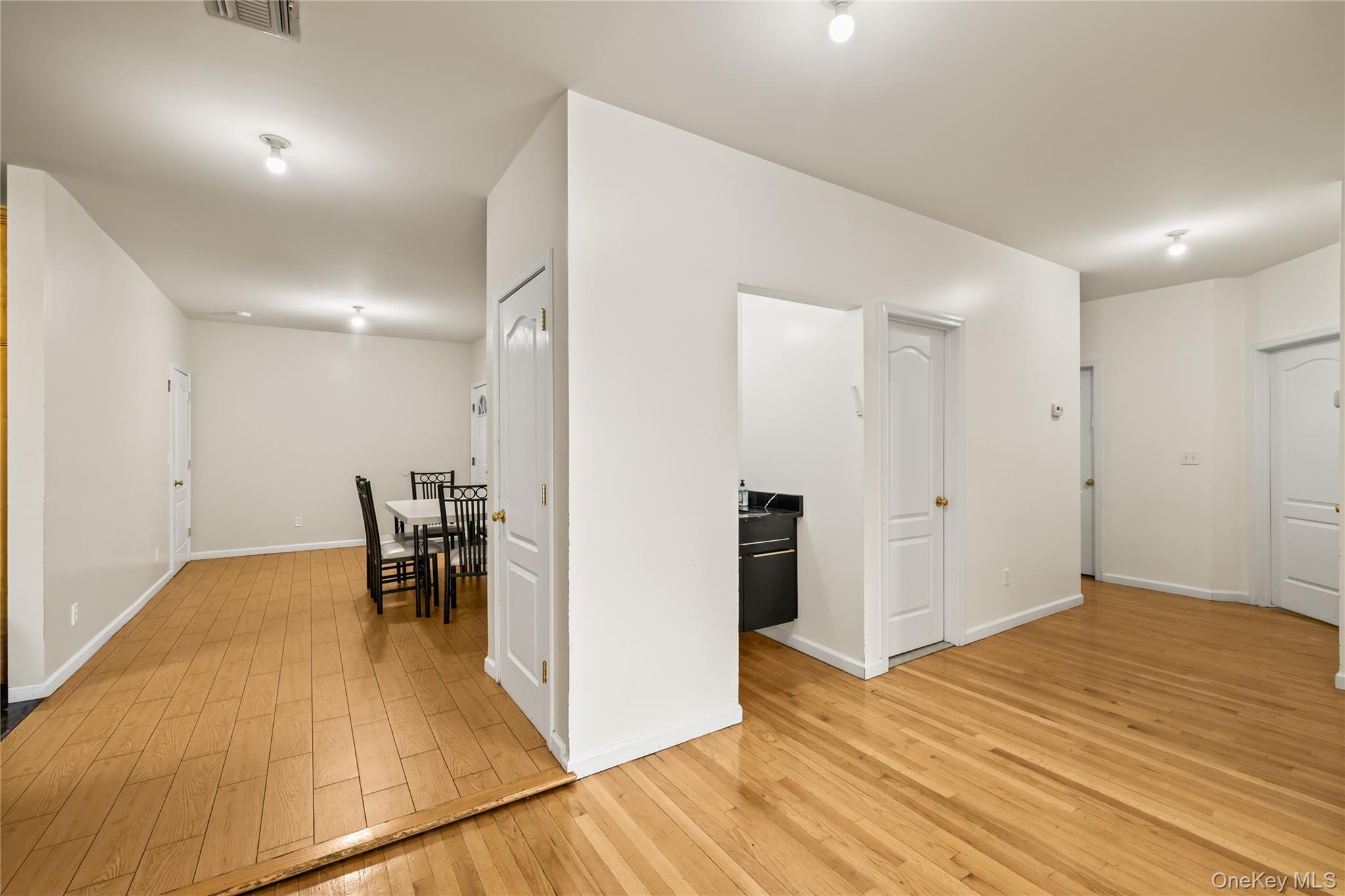 1206 Parkview Drive – For Sale photo 11
