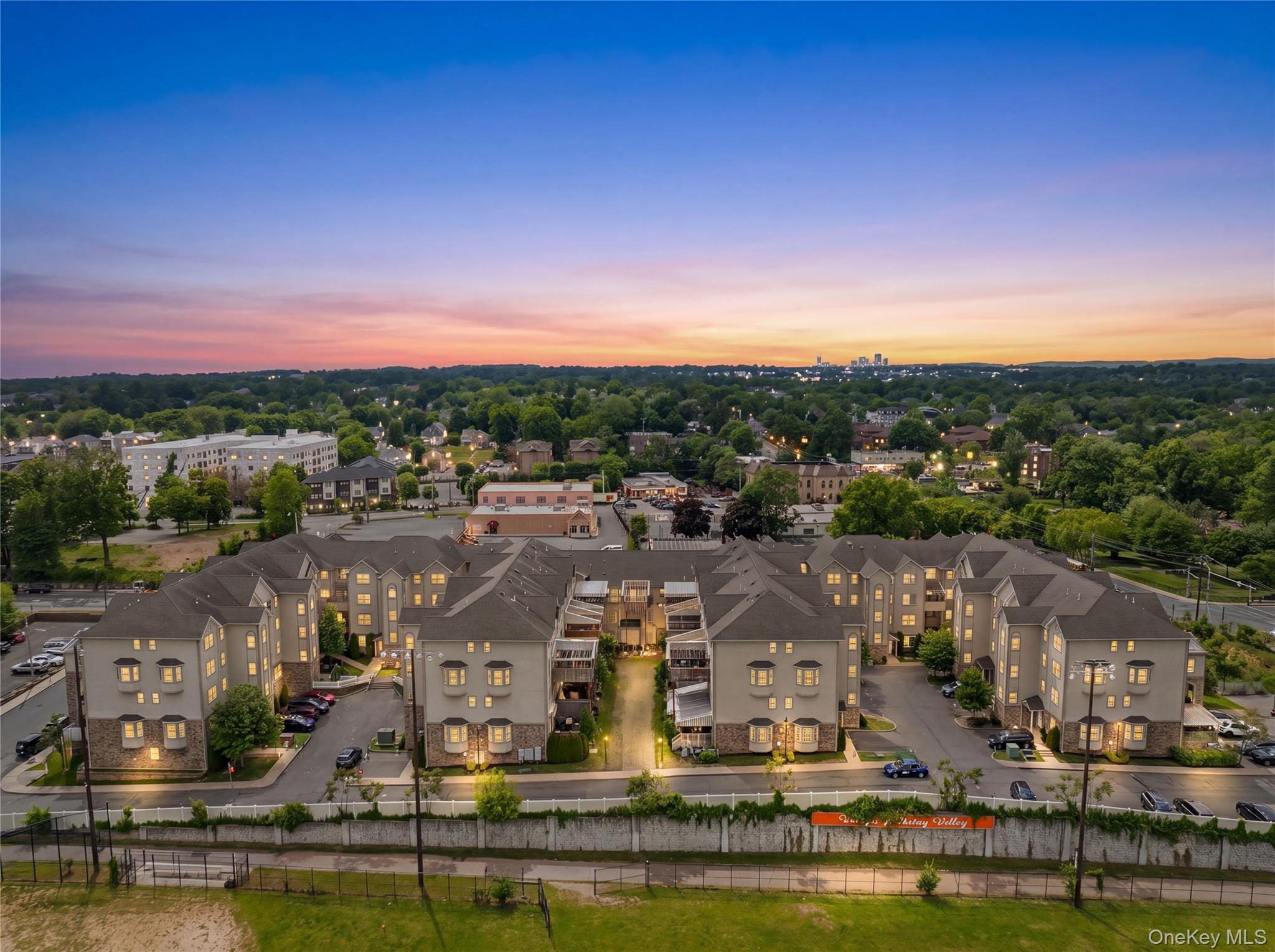 1206 Parkview Drive – For Sale