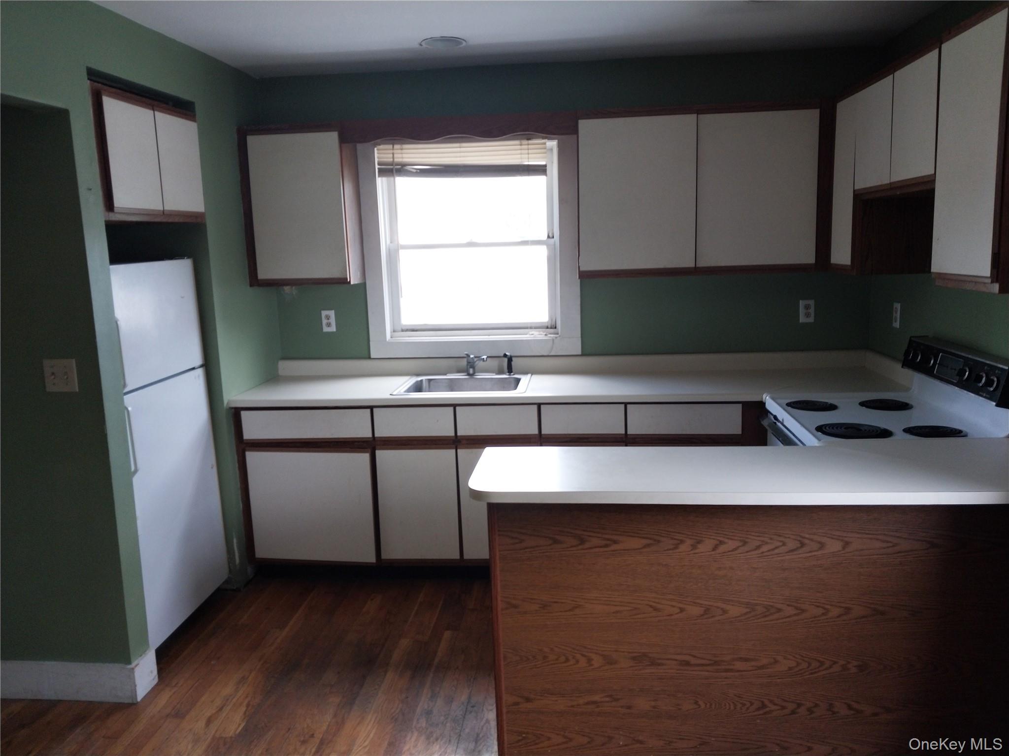 2773 Church Street – For Sale photo 2