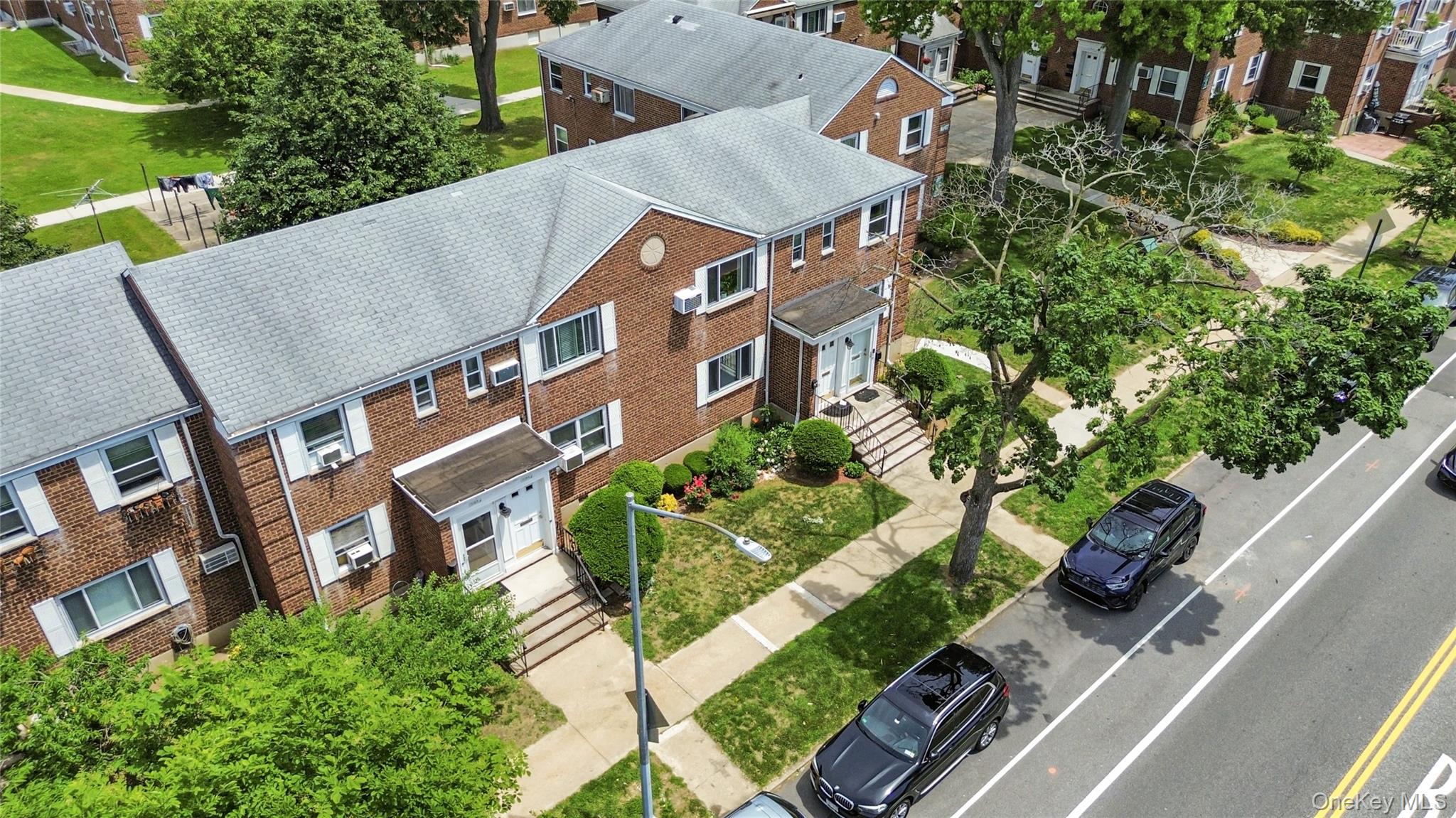 73-11B 263, Unit B photo 13