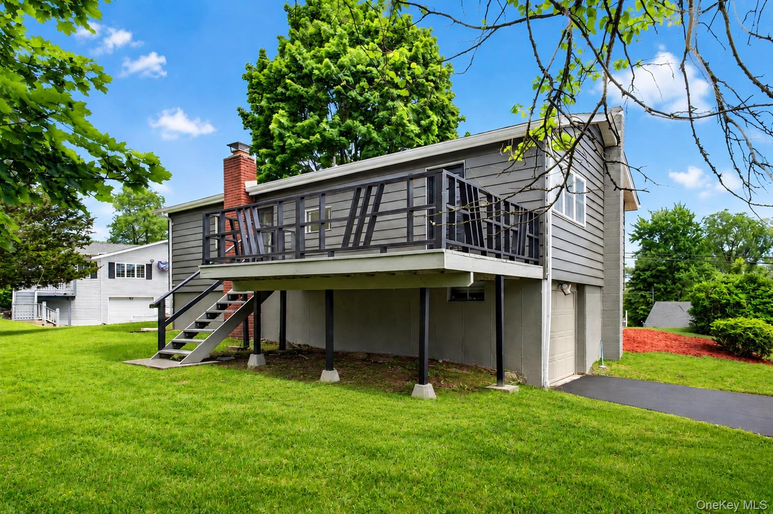 4 Maple Lane – For Sale photo 16