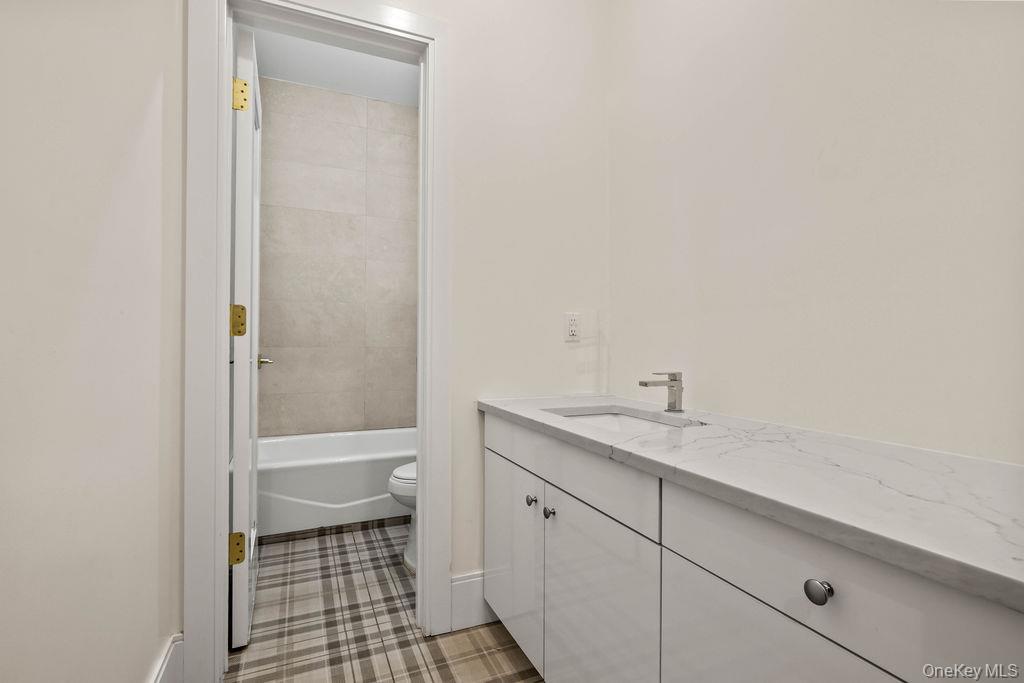 4103 Corner Street – For Sale photo 15