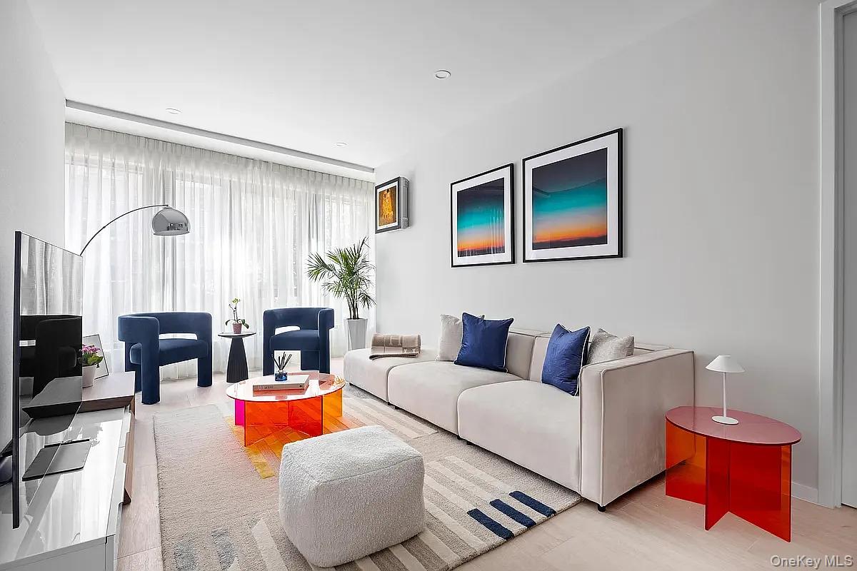 40-22 61st Street, Unit 2E