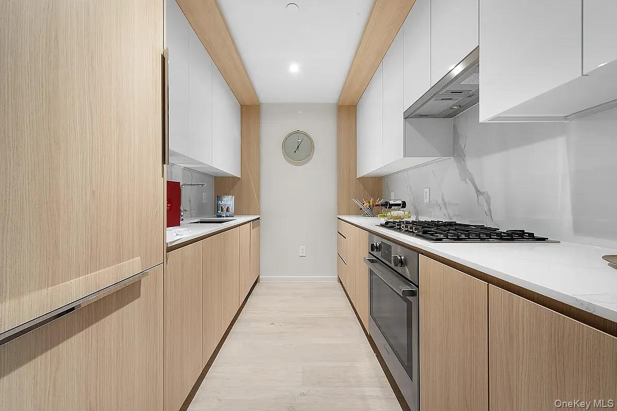 40-22 61st Street, Unit 2E photo 4