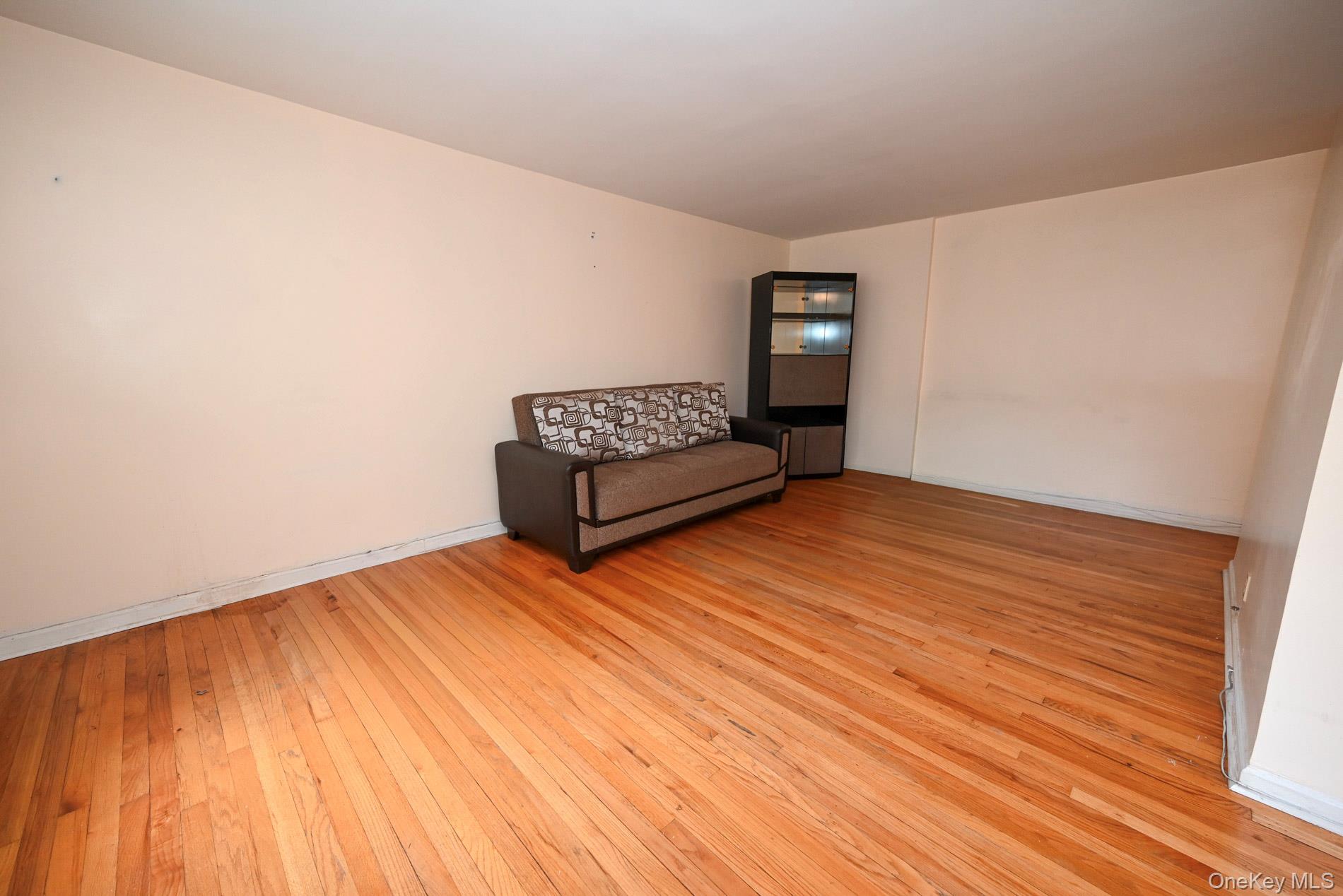 105-21 66th Avenue, Unit 5B photo 7