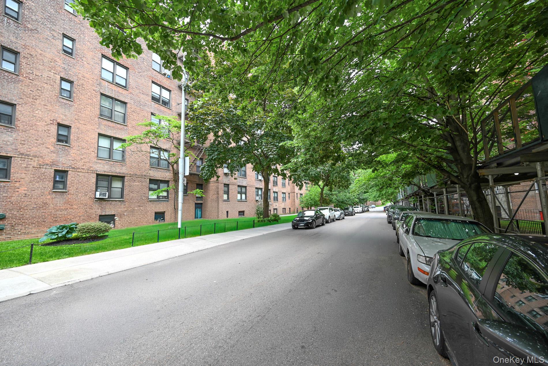 105-21 66th Avenue, Unit 5B photo 23