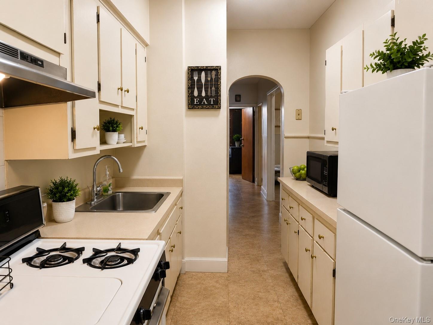 155 Sunnyside Avenue – For Sale photo 8