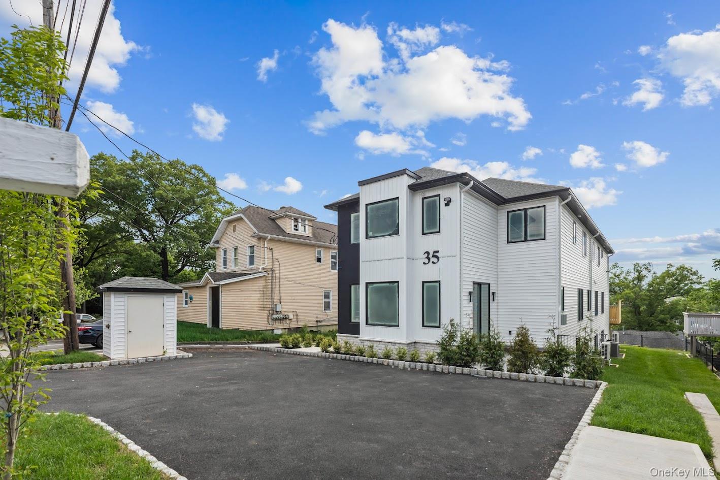 35 Prospect Street, Unit 111