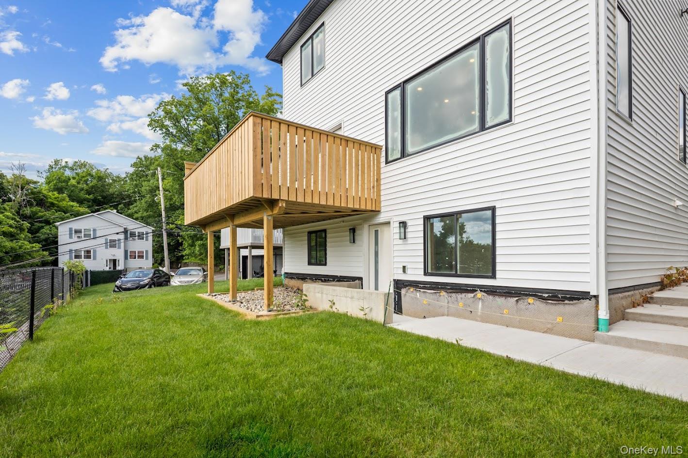 35 Prospect Street, Unit 111 photo 5
