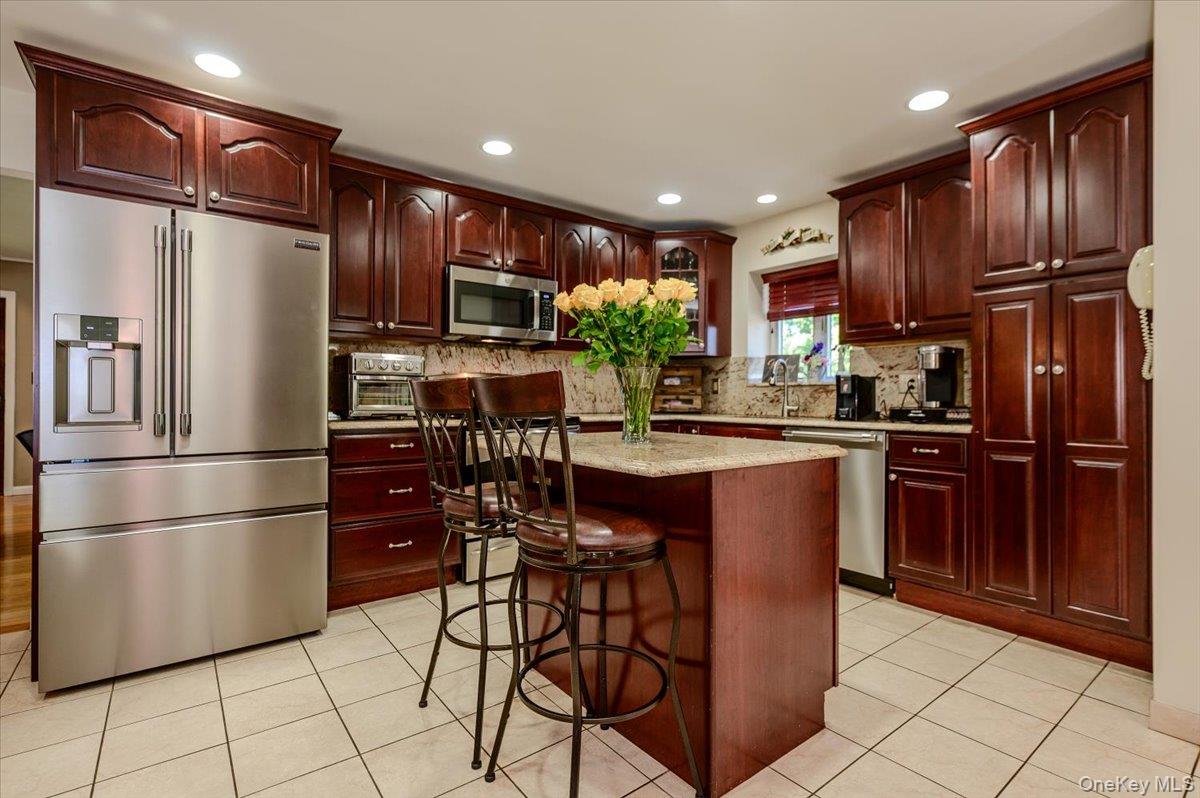 185 Jefferson Avenue – For Sale photo 13