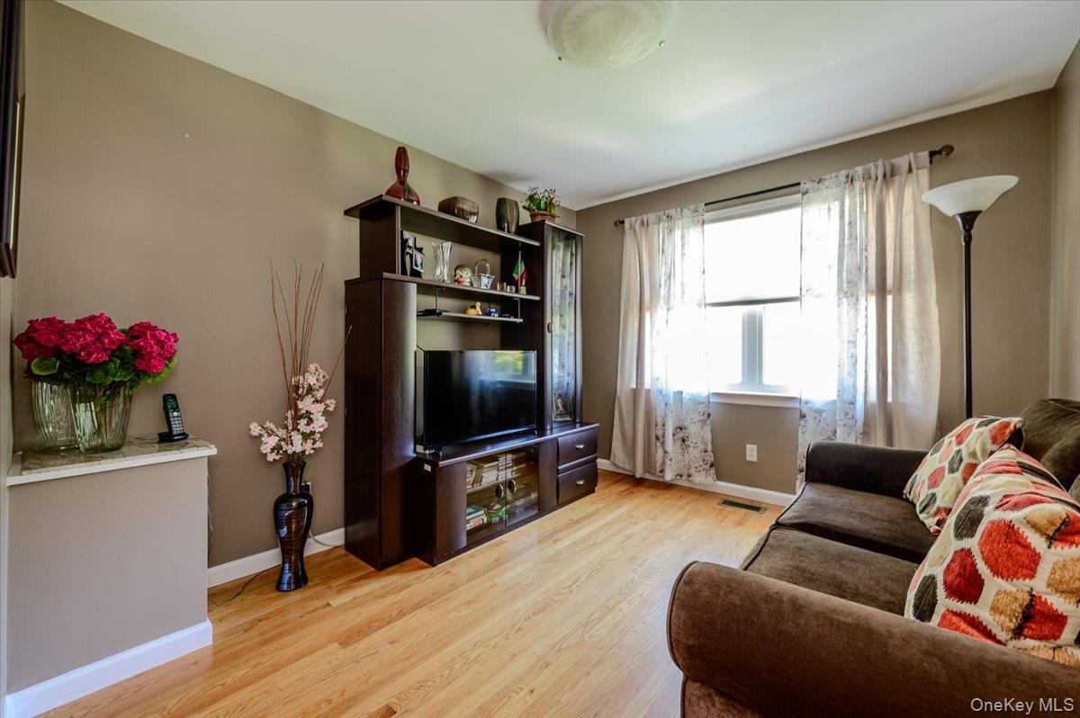 185 Jefferson Avenue – For Sale photo 21
