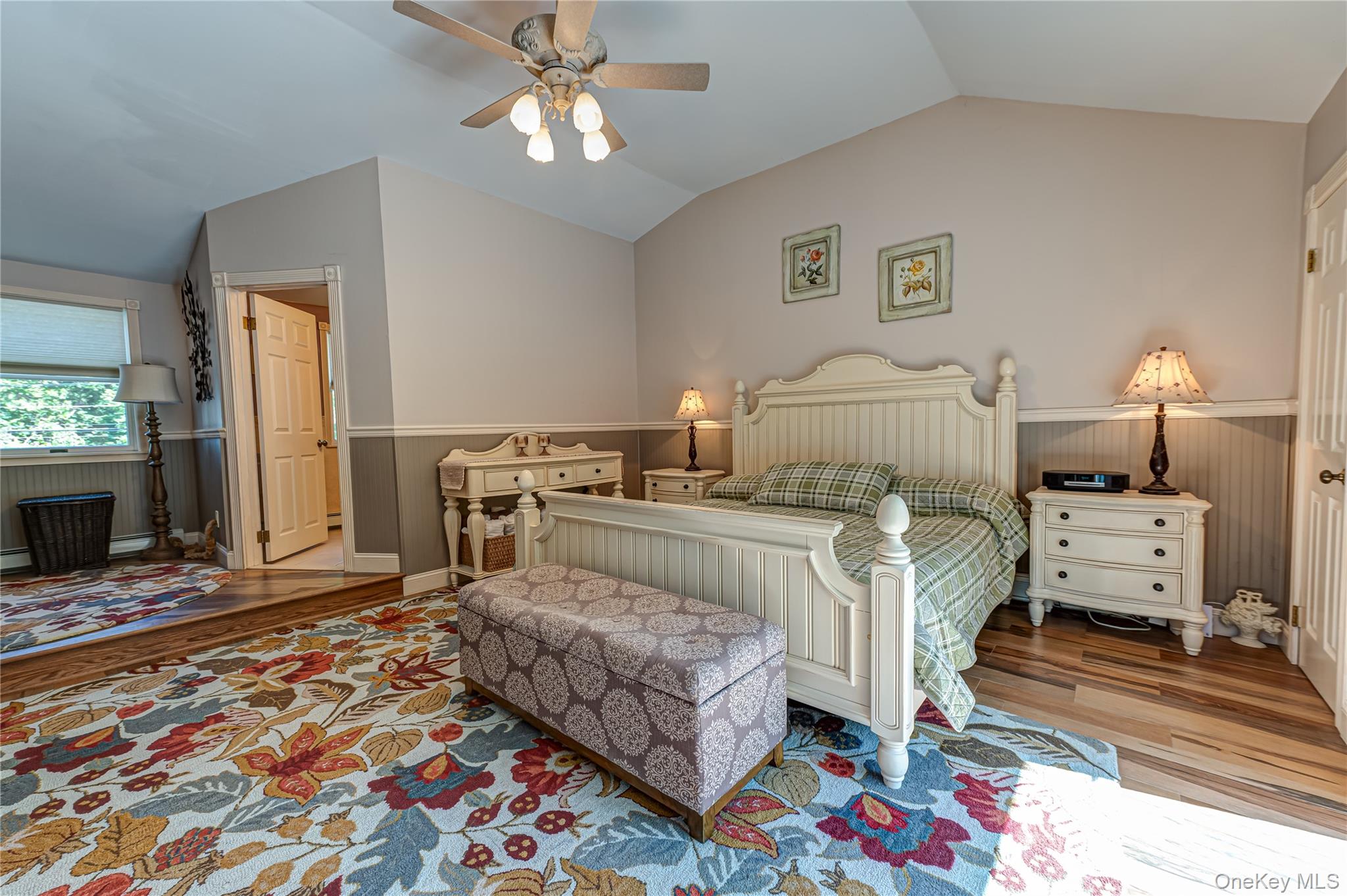 130 N Country Road – For Sale photo 12