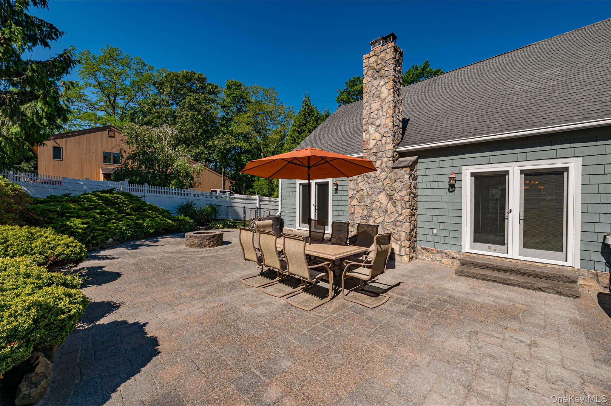 130 N Country Road – For Sale photo 29