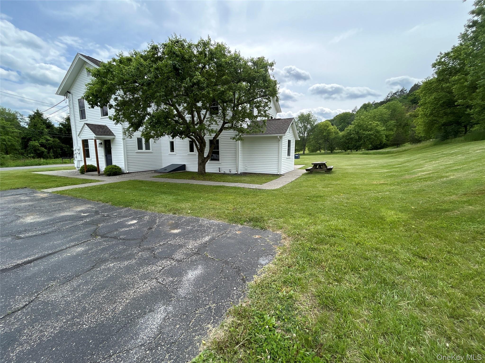 173 Amenia Road, Unit 2 & 4