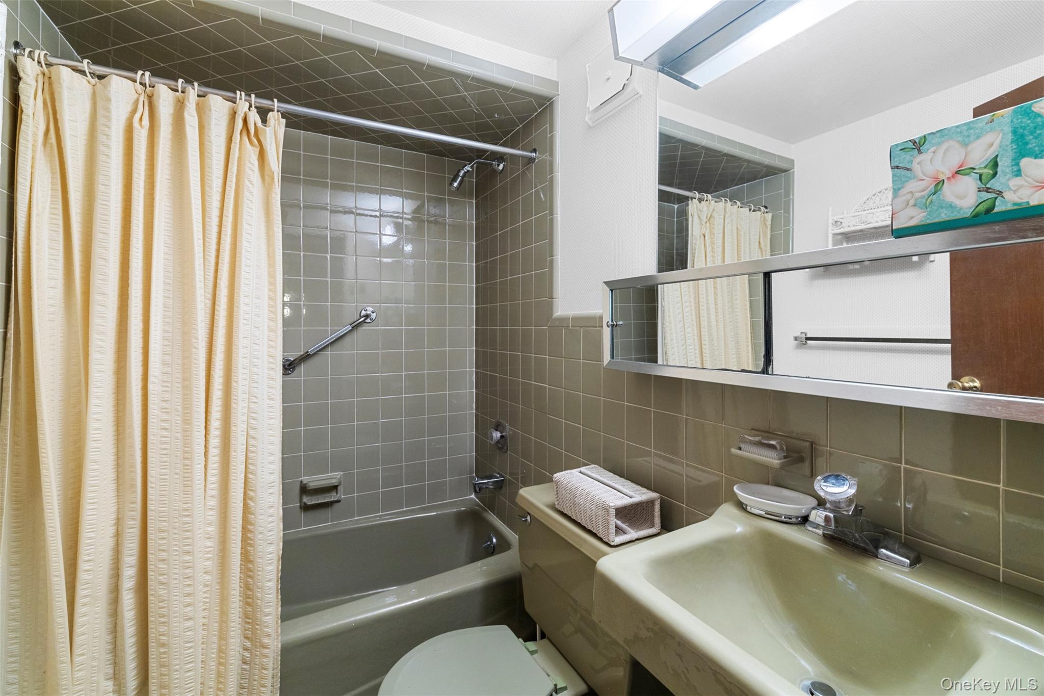 16 Fairway Drive – For Sale photo 32