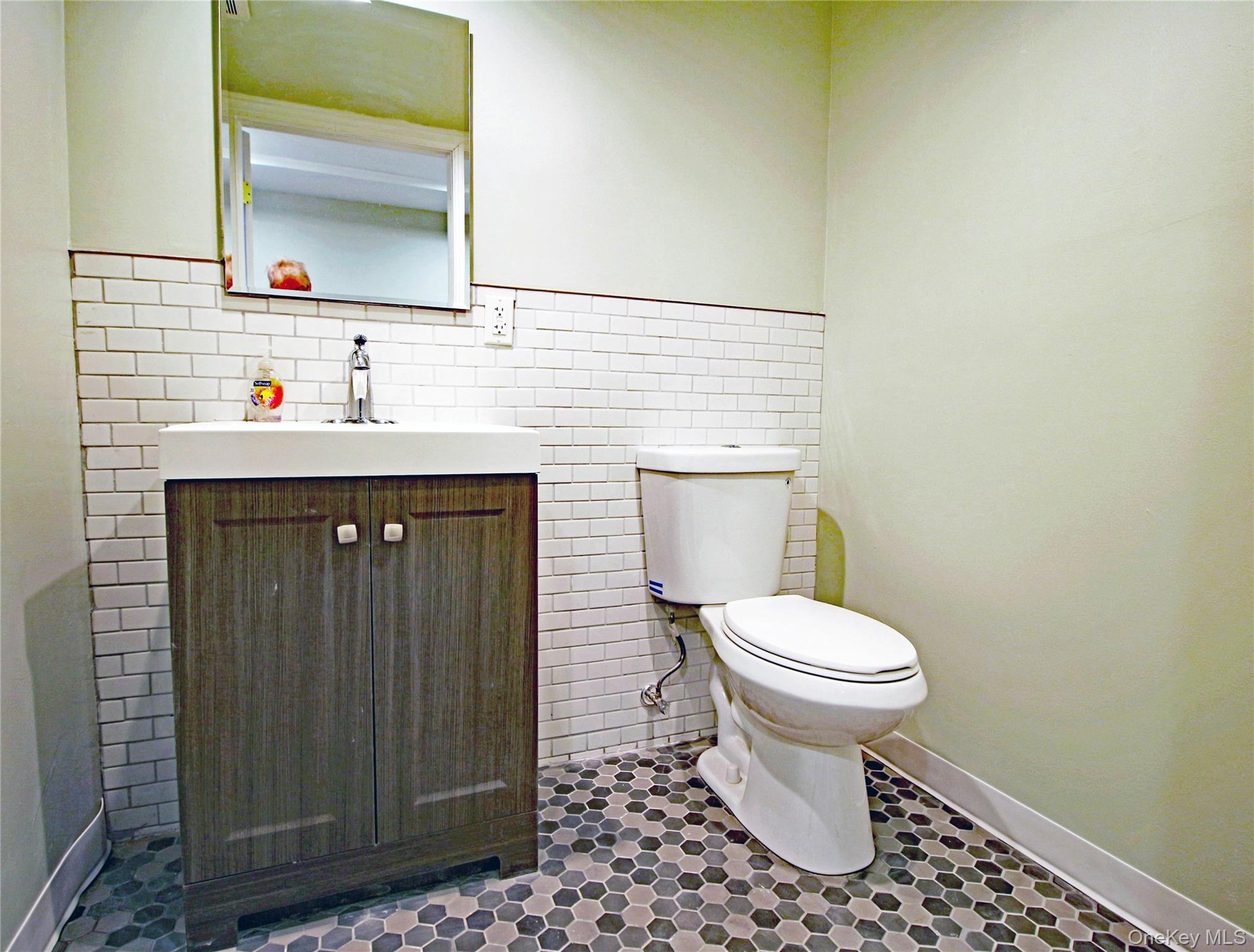 2370 26th Street, Unit 3 Family photo 16