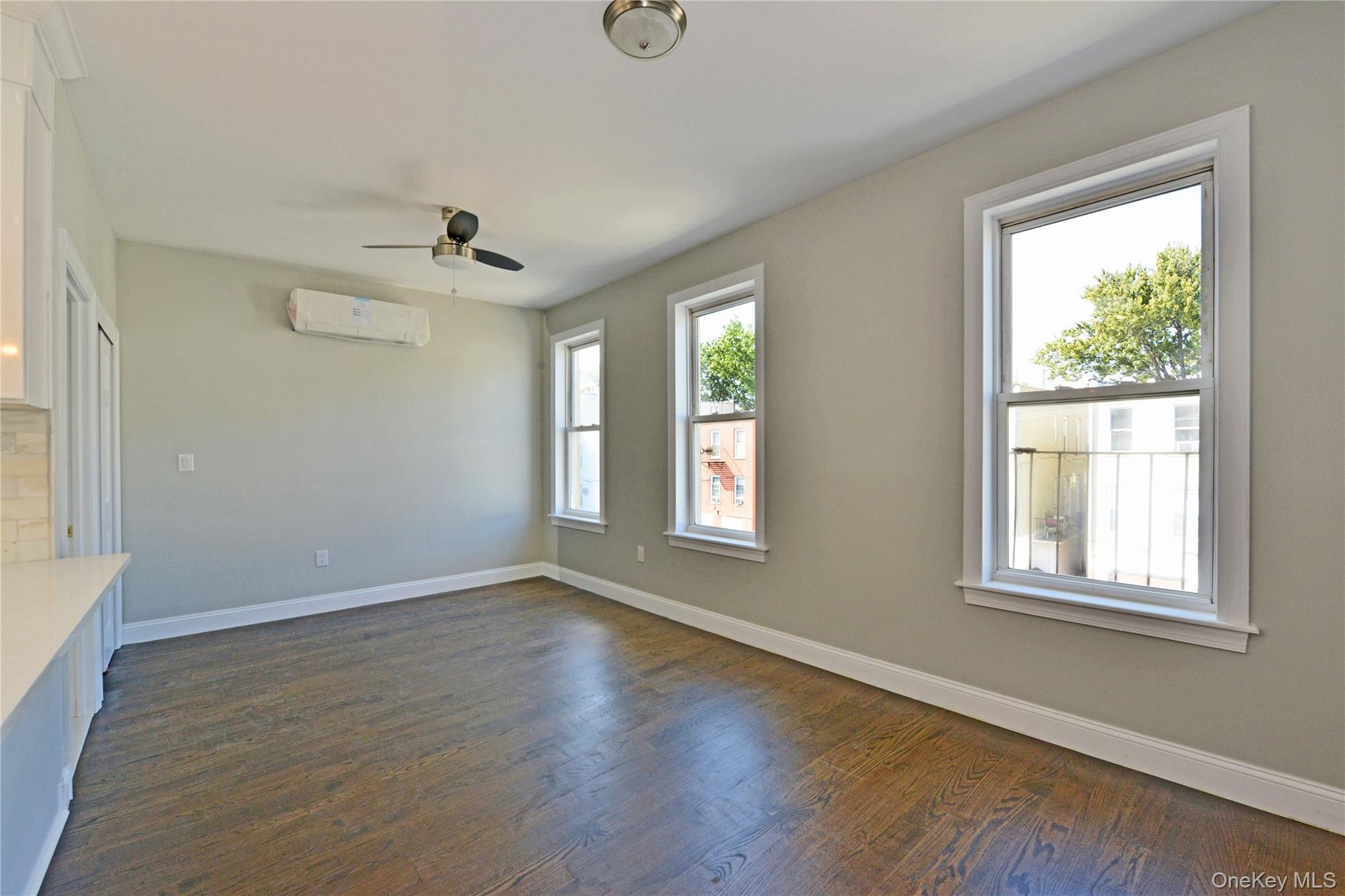 2370 26th Street, Unit 3 Family photo 13